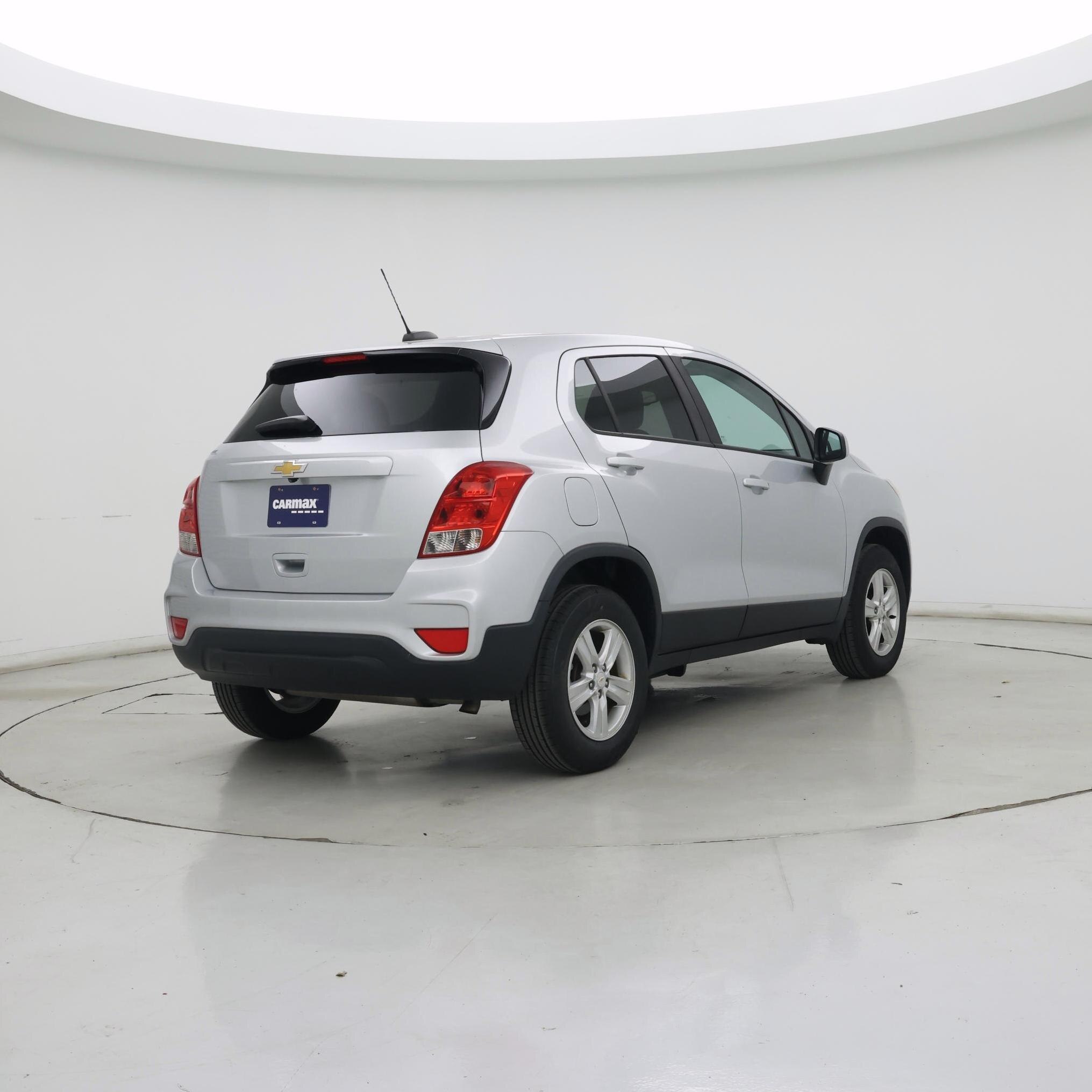 Thumbnail: 2021 Chevrolet Trax - 8