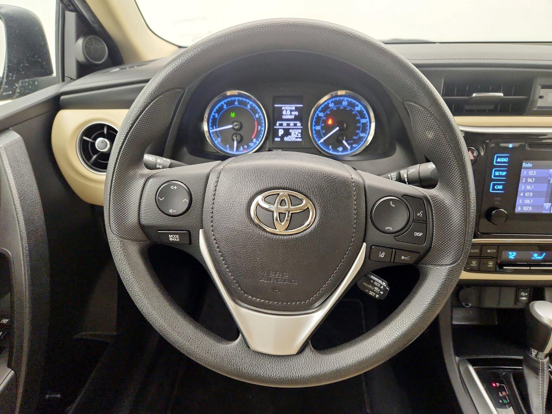 Thumbnail: 2017 Toyota Corolla - 10