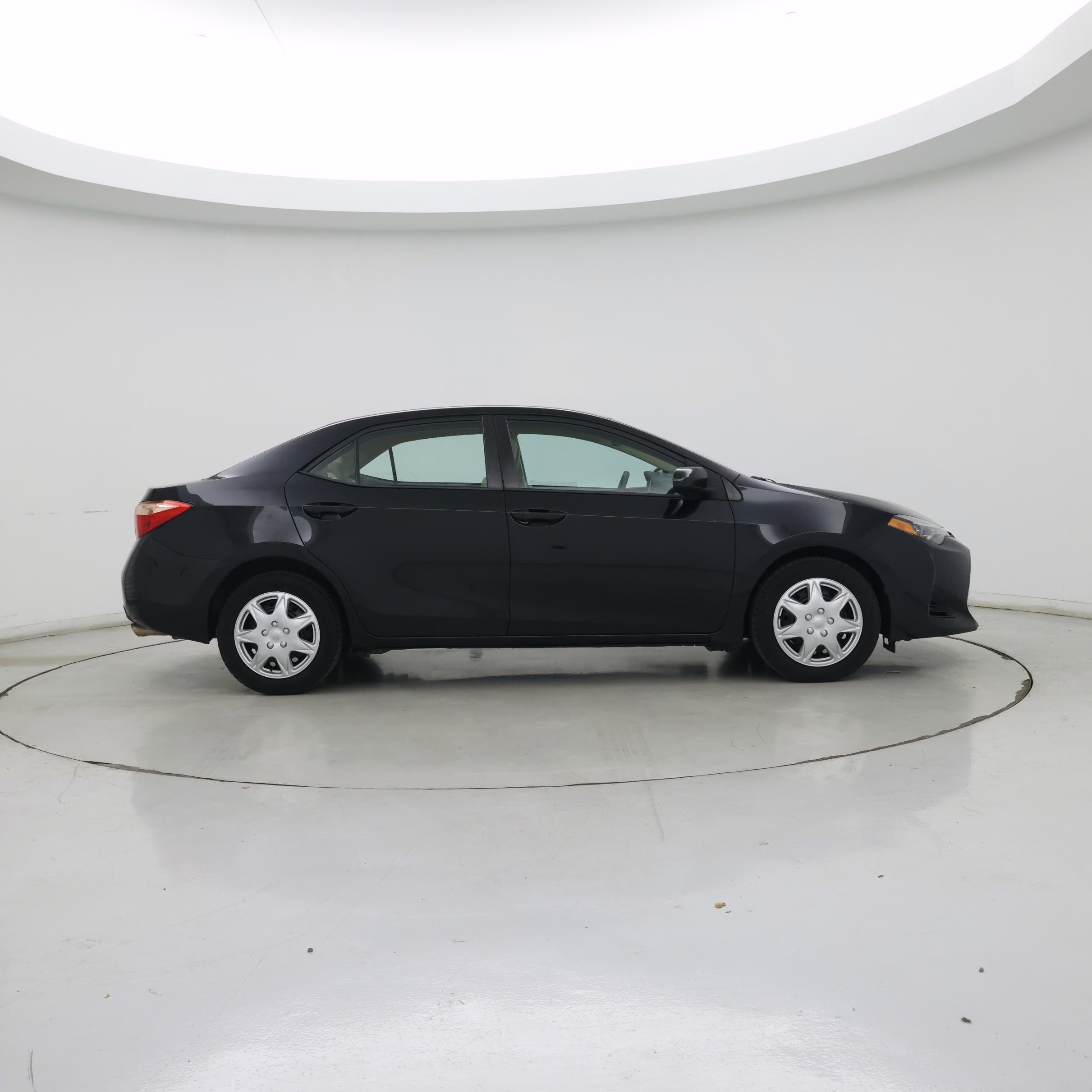 Thumbnail: 2017 Toyota Corolla - 7