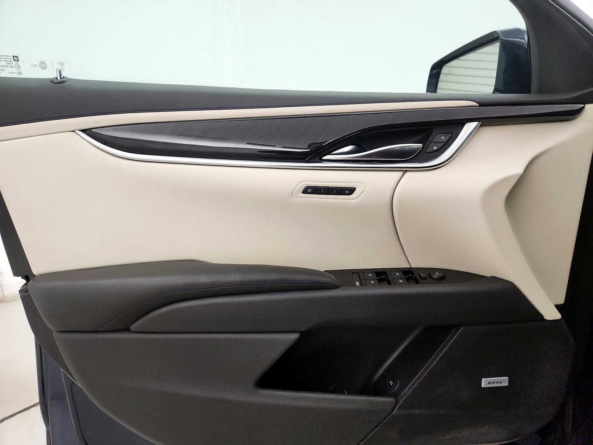 Thumbnail: 2016 Cadillac XTS - 12