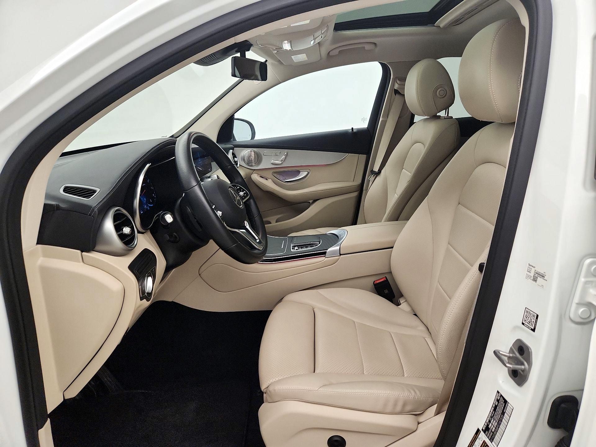 Thumbnail: 2023 Mercedes-Benz GLC - 11