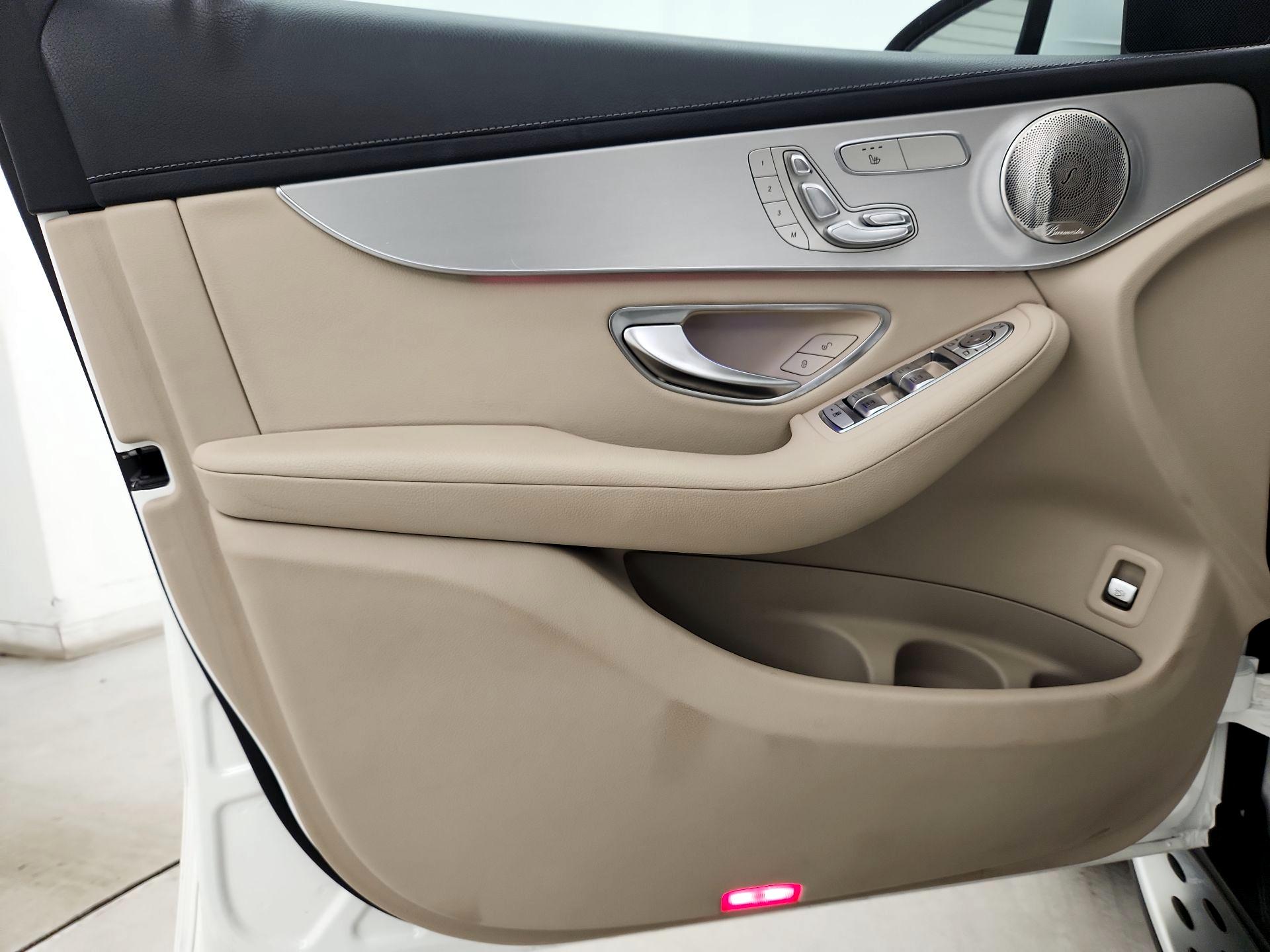 Thumbnail: 2023 Mercedes-Benz GLC - 12