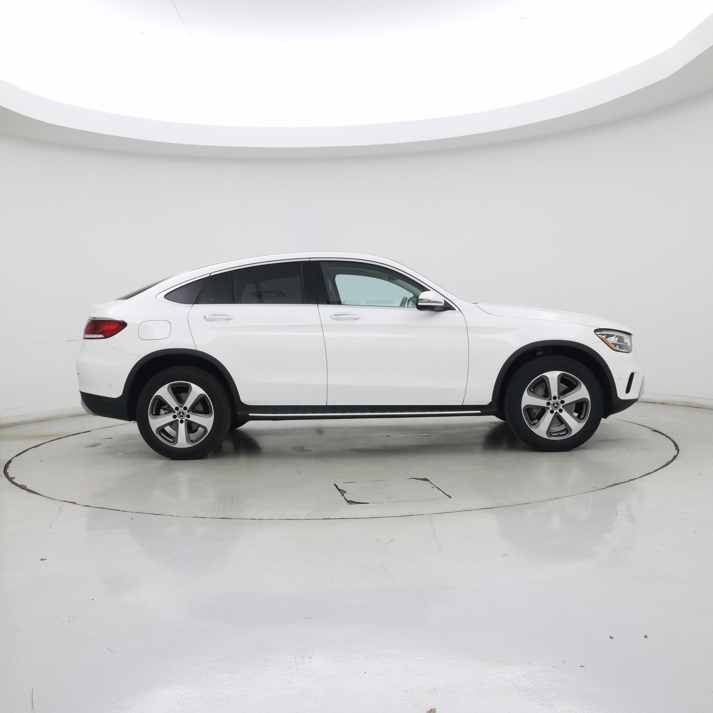 Thumbnail: 2023 Mercedes-Benz GLC - 7