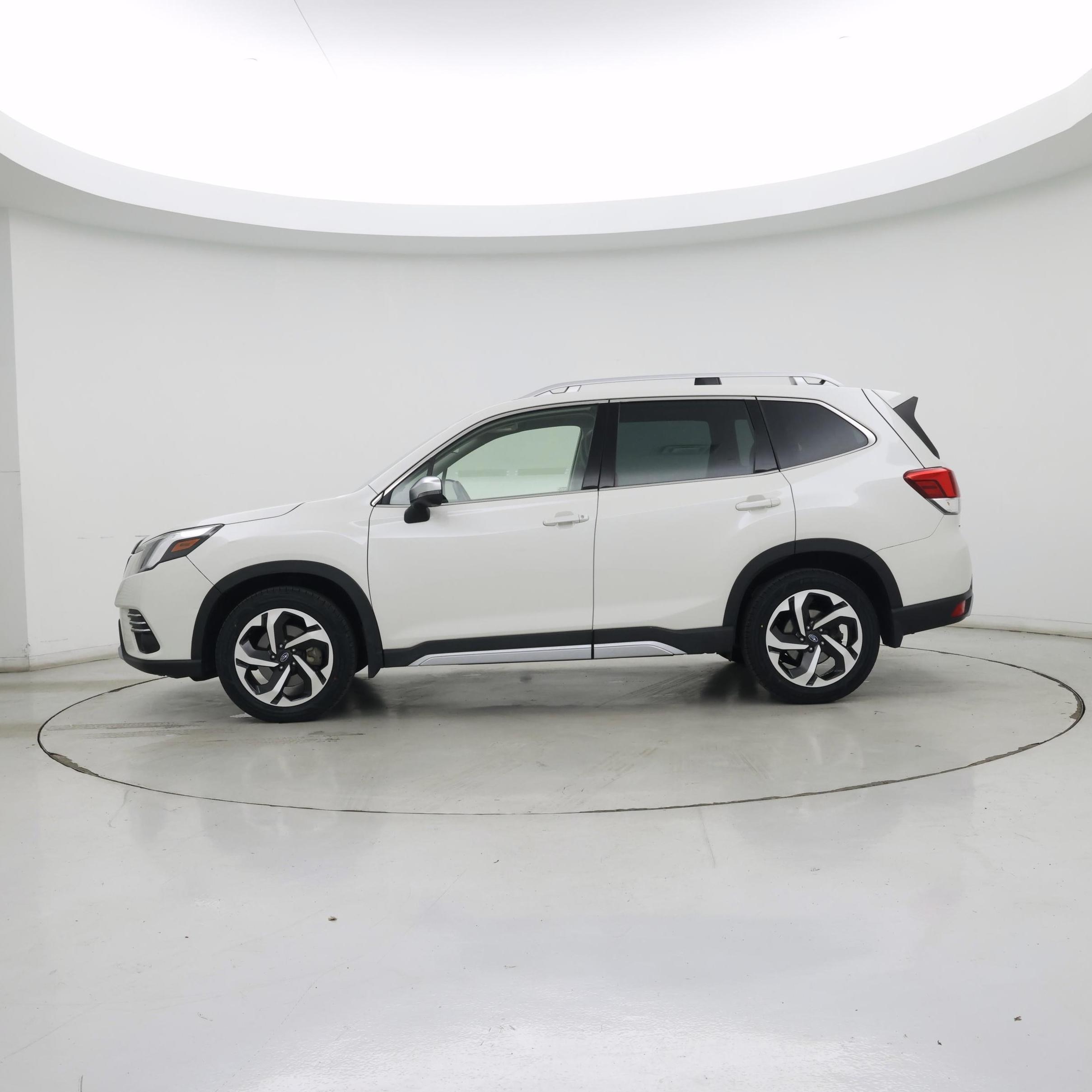 Thumbnail: 2023 Subaru Forester - 3