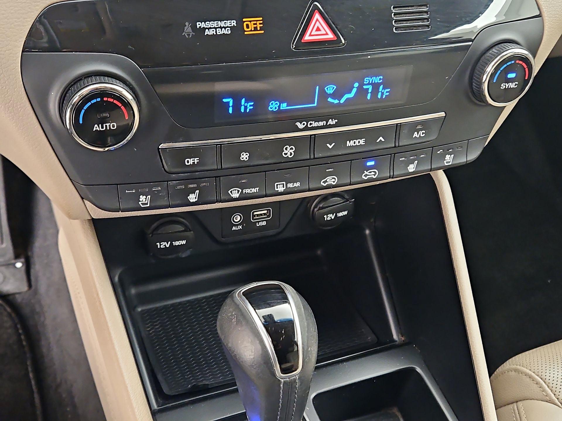 Thumbnail: 2016 Hyundai Tucson - 17