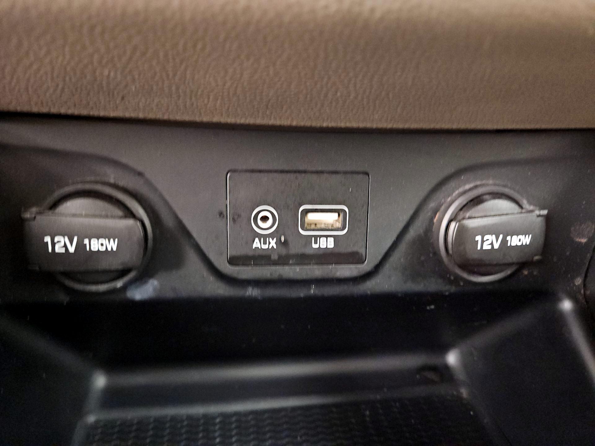 Thumbnail: 2016 Hyundai Tucson - 19