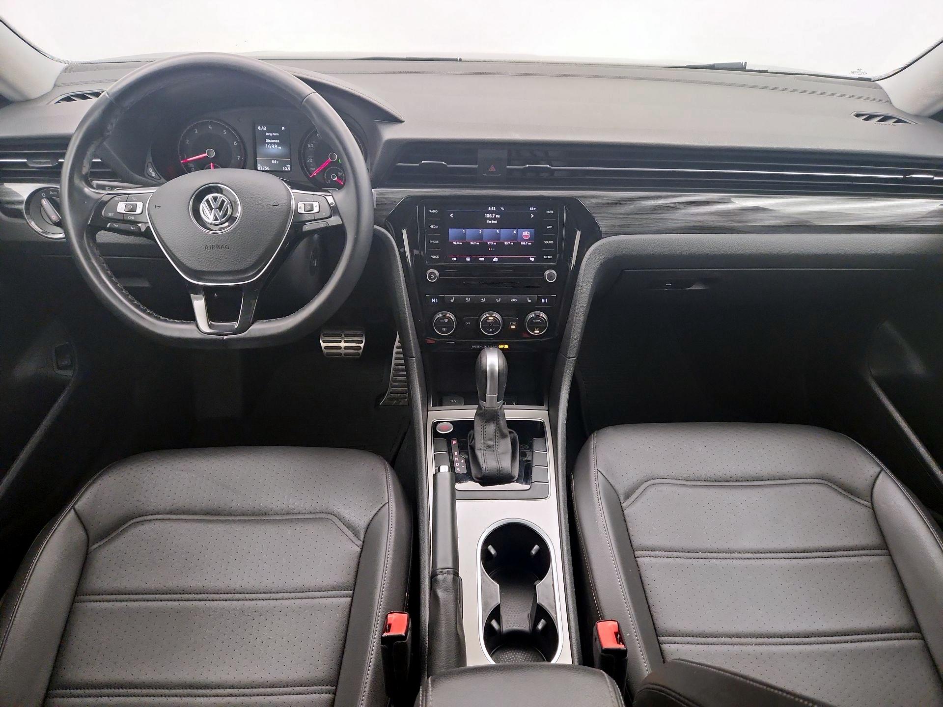 Thumbnail: 2020 Volkswagen Passat - 9