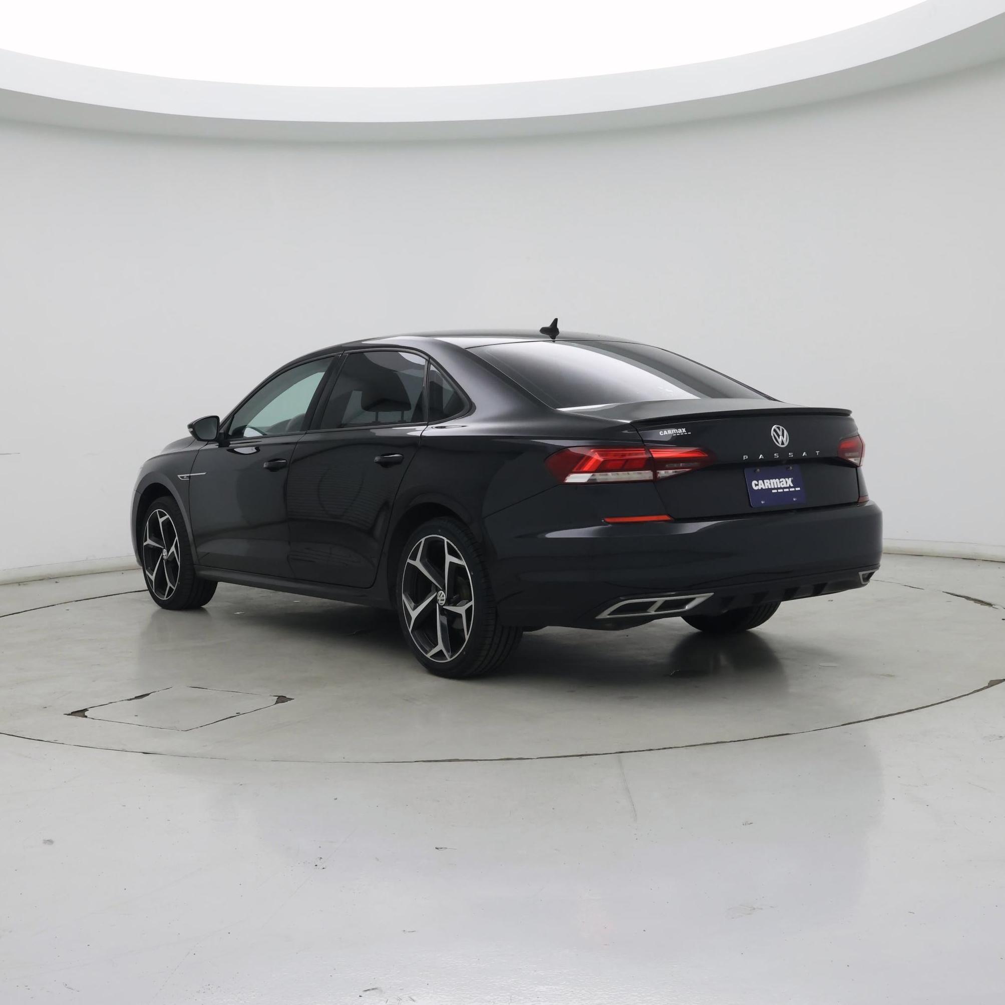 Thumbnail: 2020 Volkswagen Passat - 2