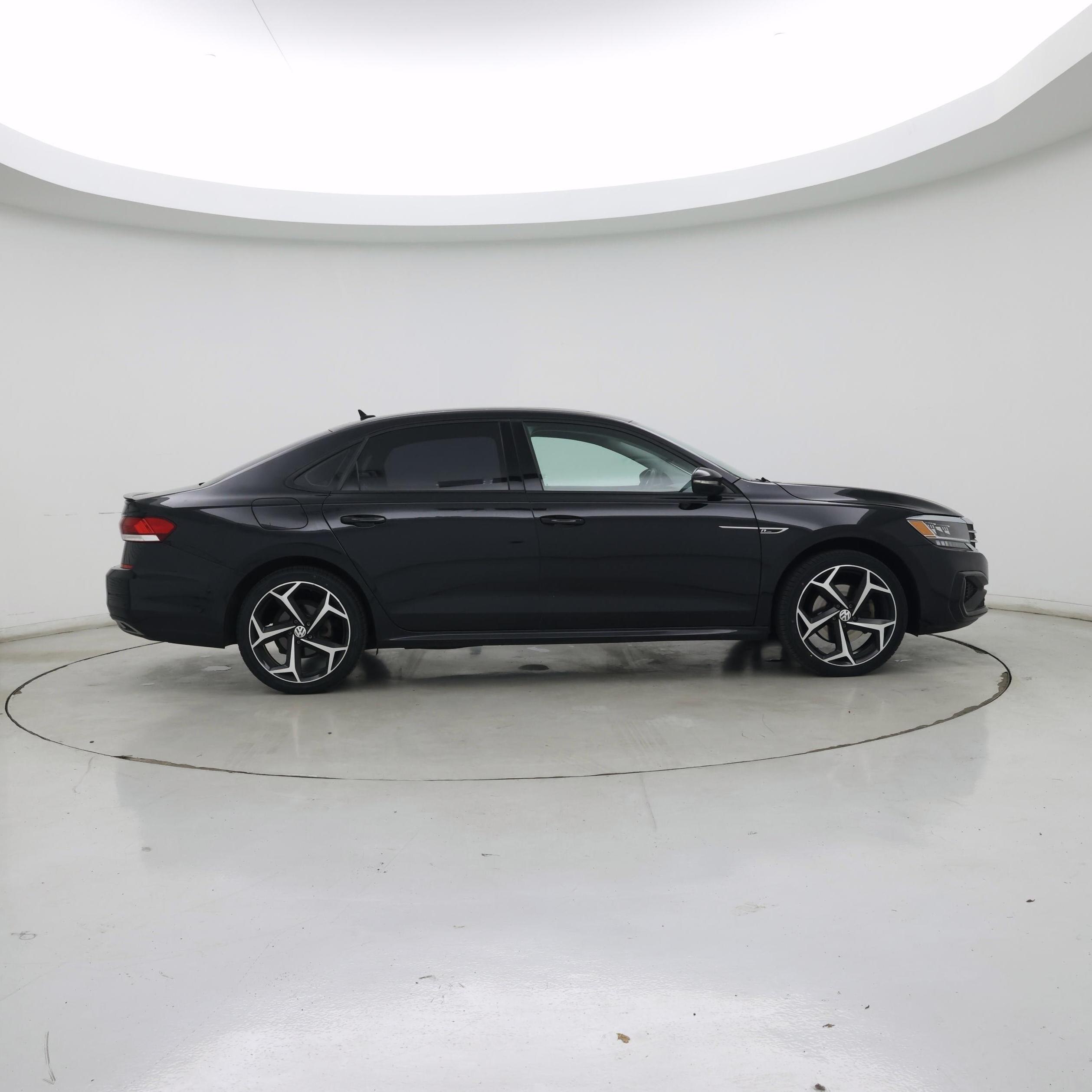 Thumbnail: 2020 Volkswagen Passat - 7