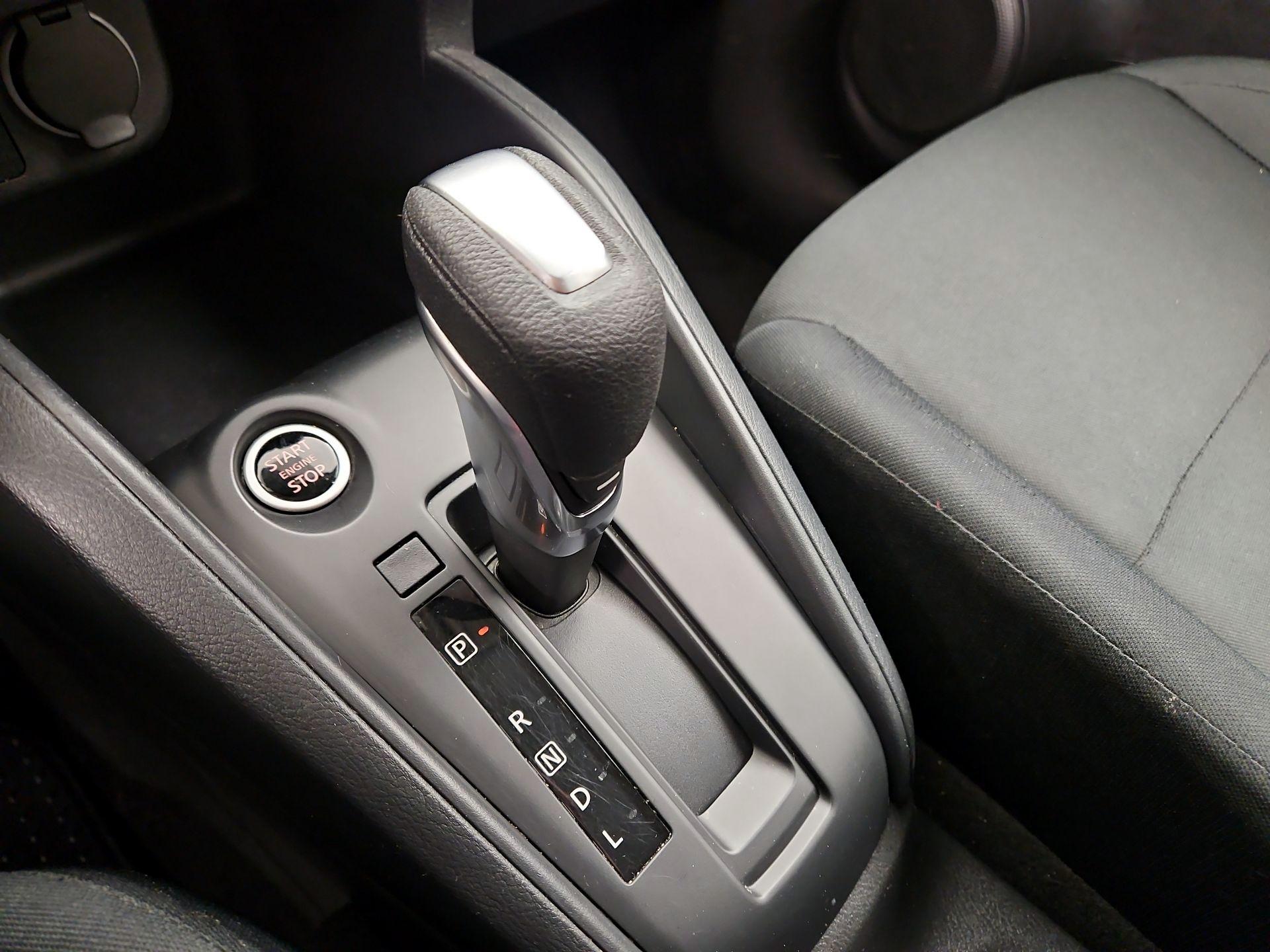 Thumbnail: 2024 Nissan Kicks - 17