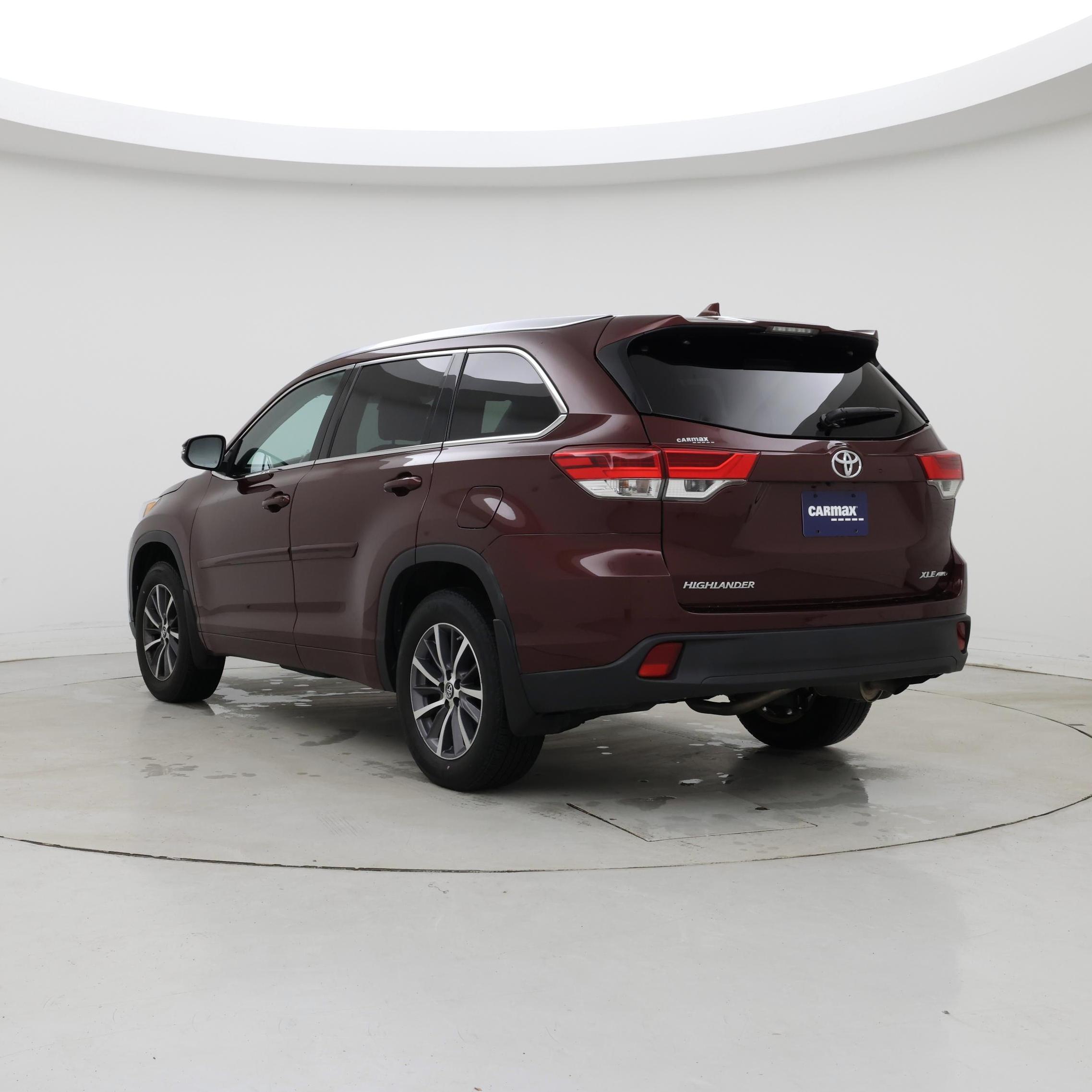 Thumbnail: 2018 Toyota Highlander - 2