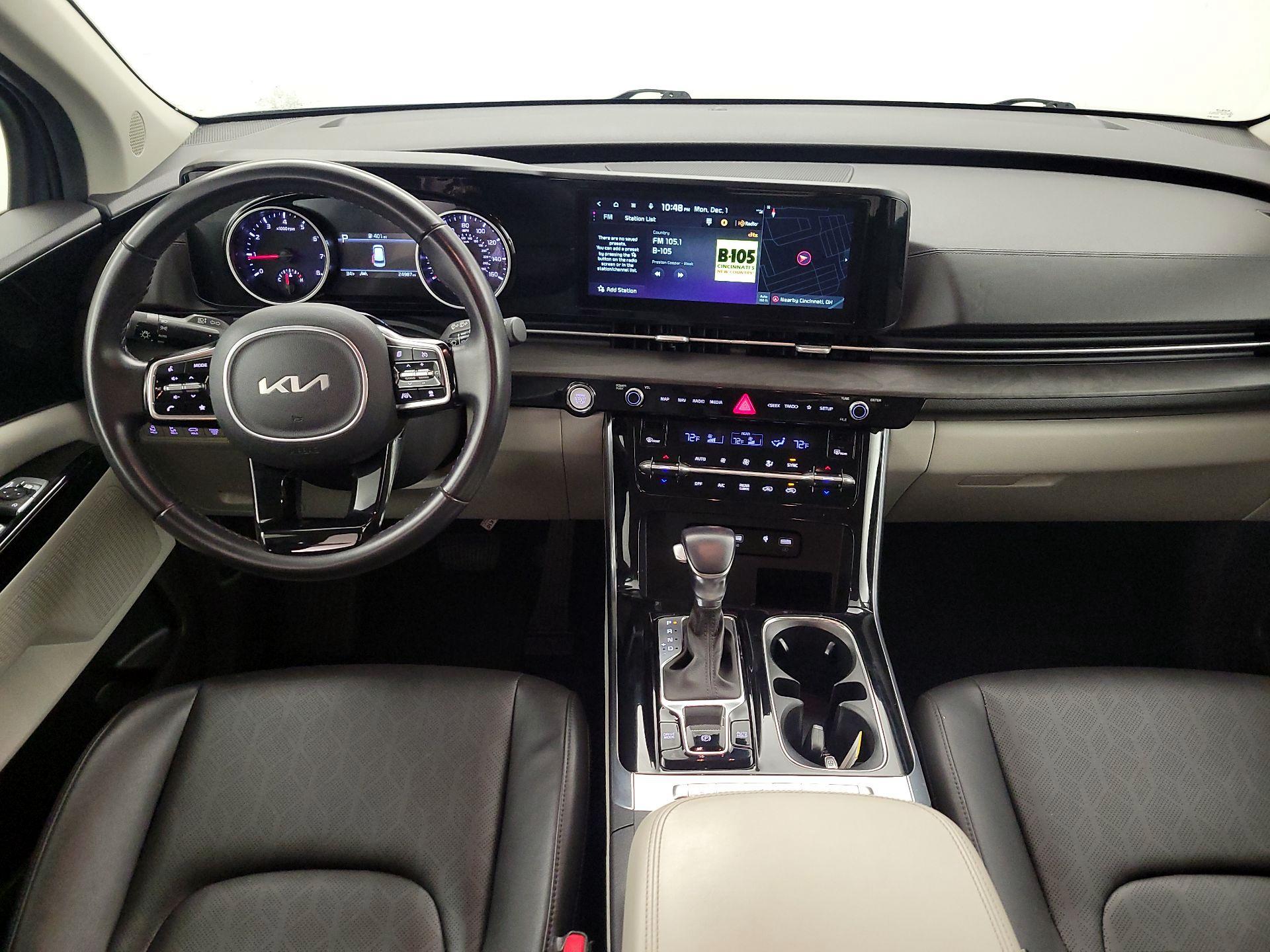 Thumbnail: 2023 Kia Carnival - 9