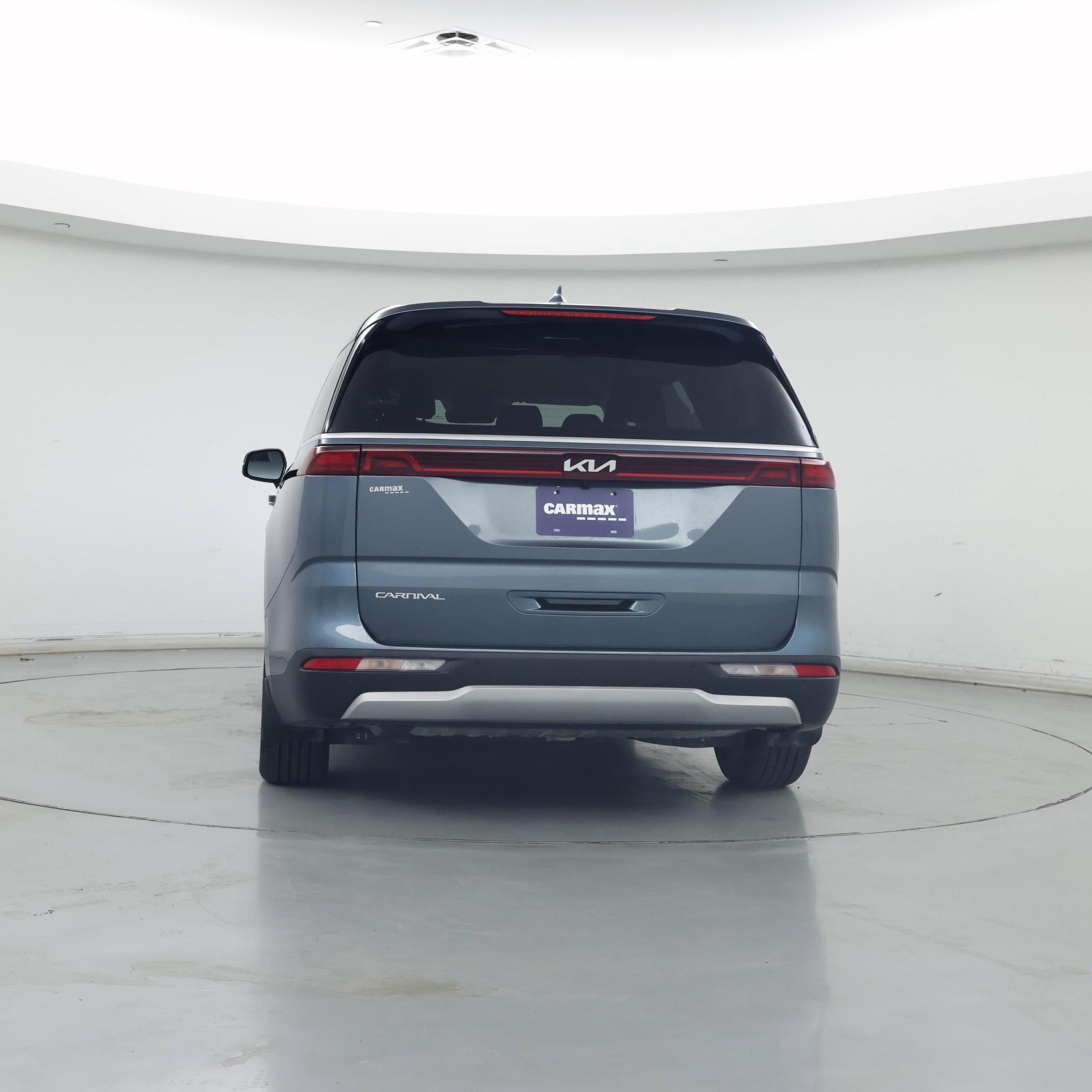 Thumbnail: 2023 Kia Carnival - 6