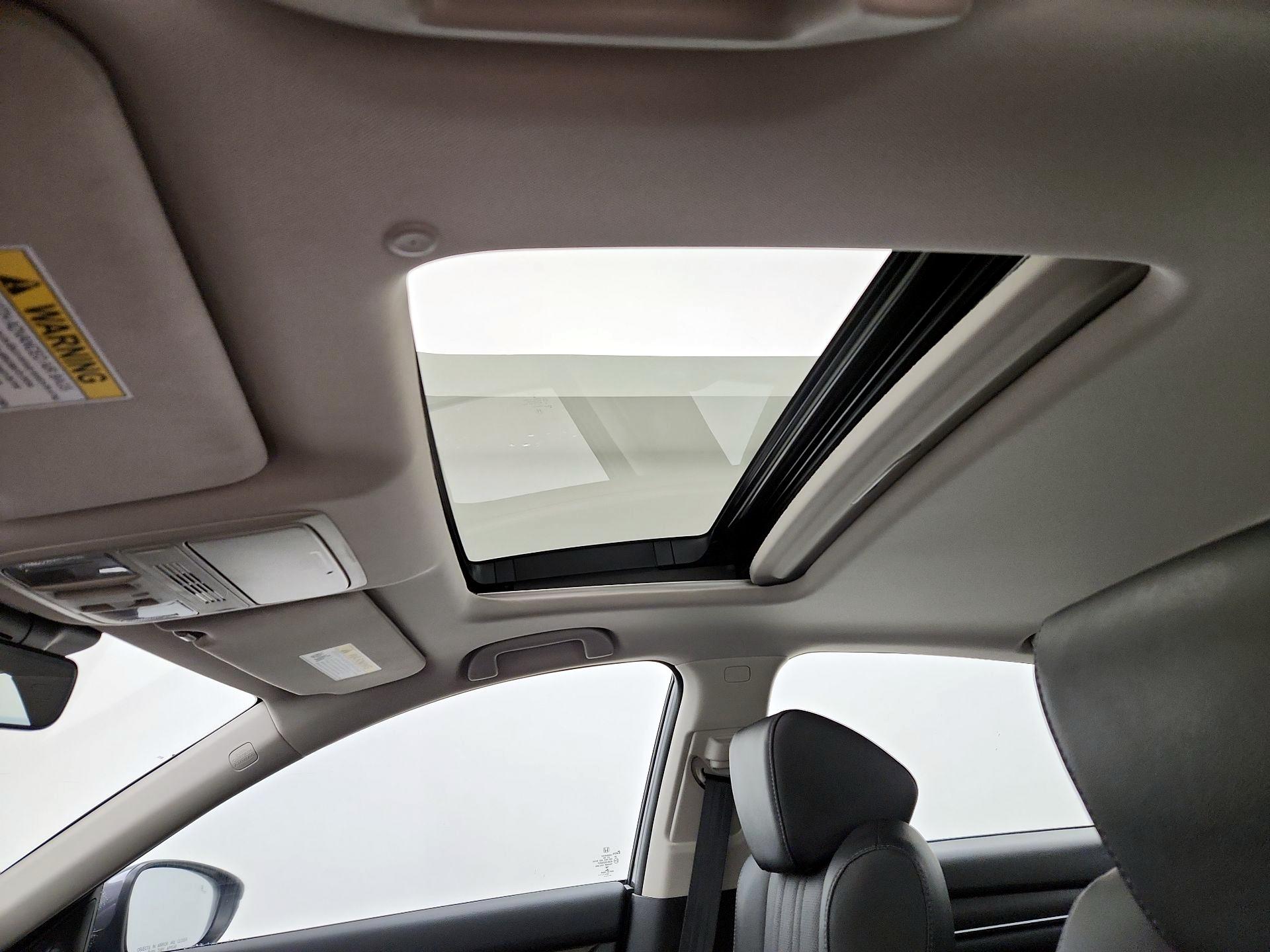 Thumbnail: 2022 Honda Accord - 19