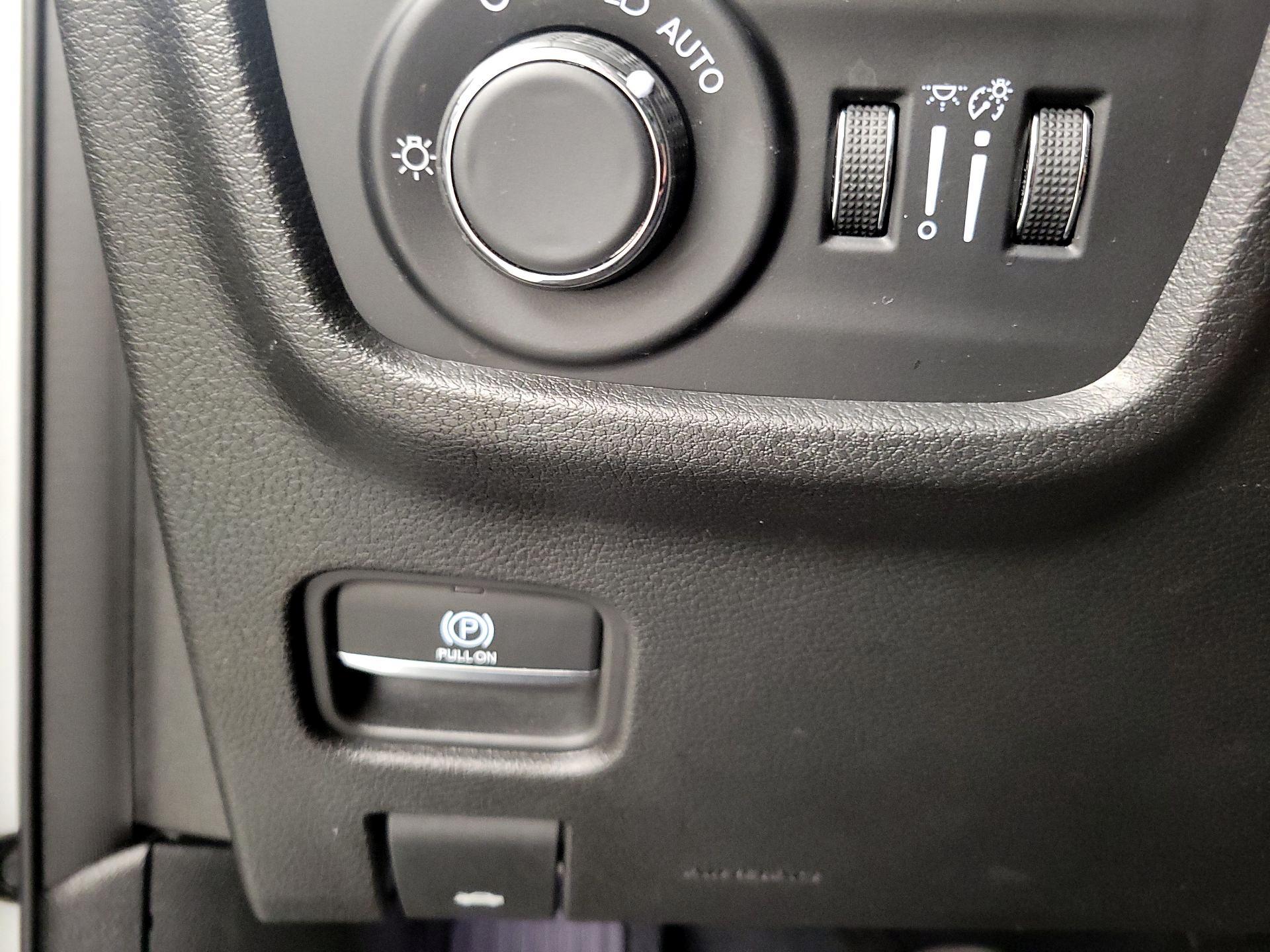 Thumbnail: 2023 Jeep Grand Cherokee L - 13