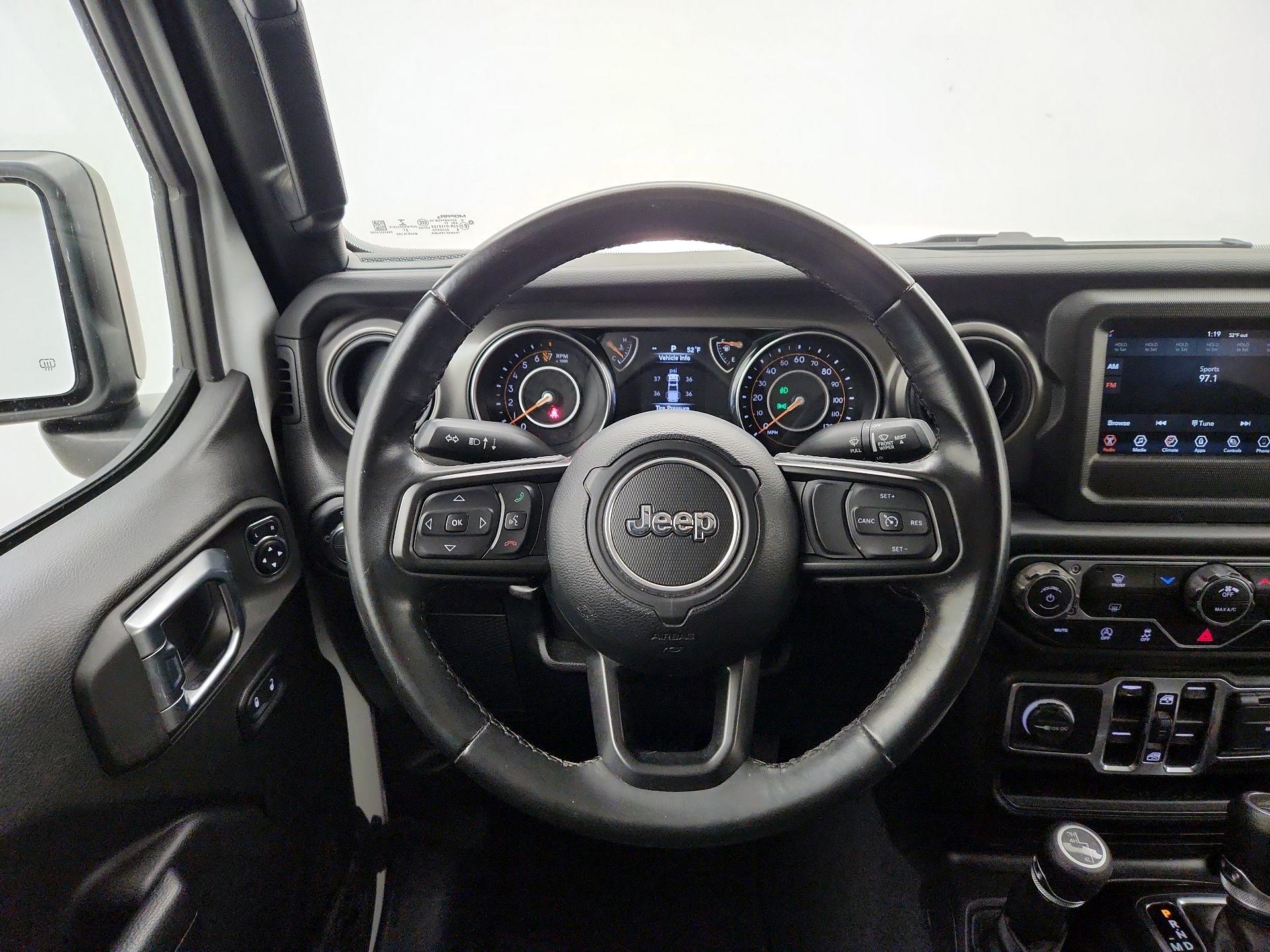 Thumbnail: 2022 Jeep Gladiator - 10