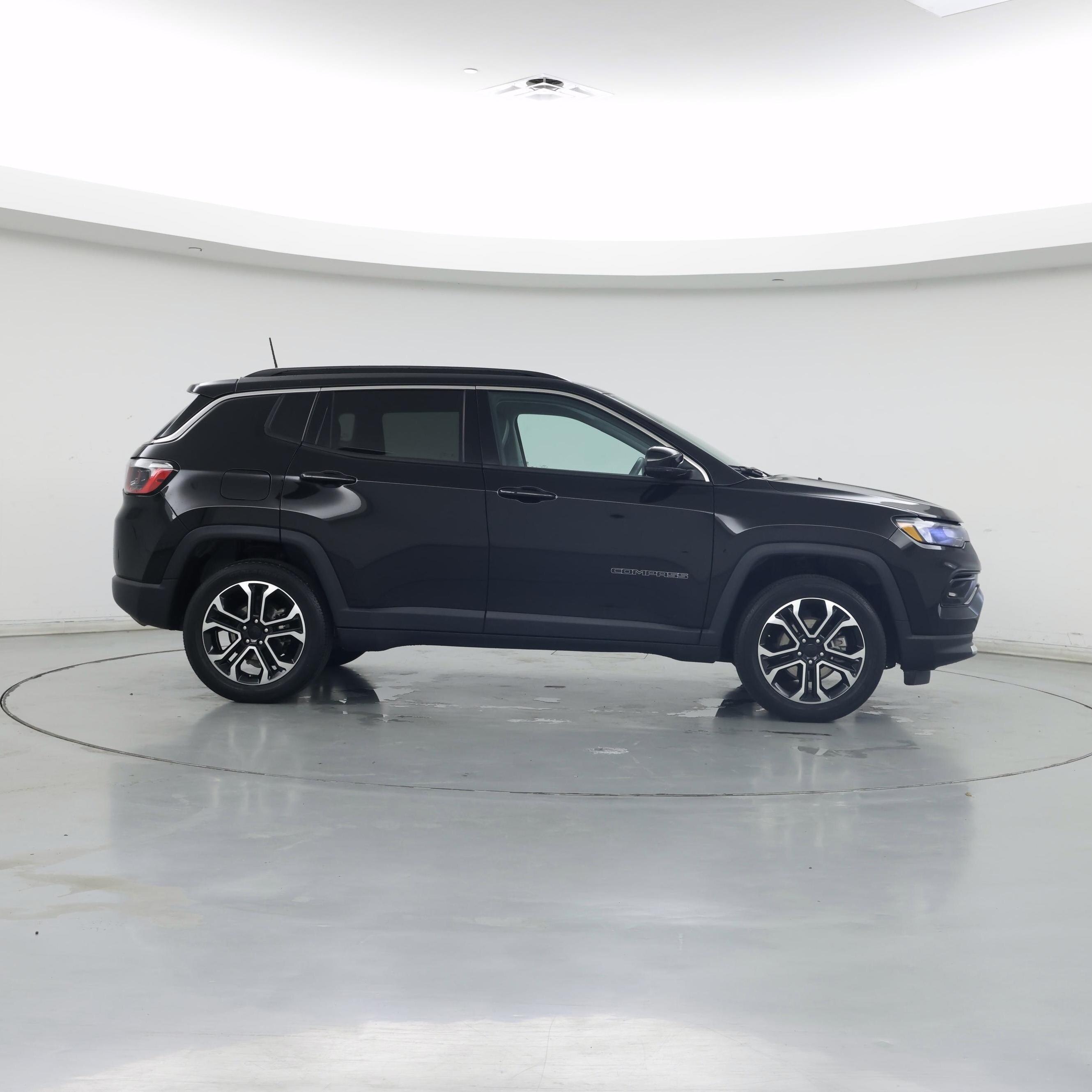 Thumbnail: 2022 Jeep Compass - 7