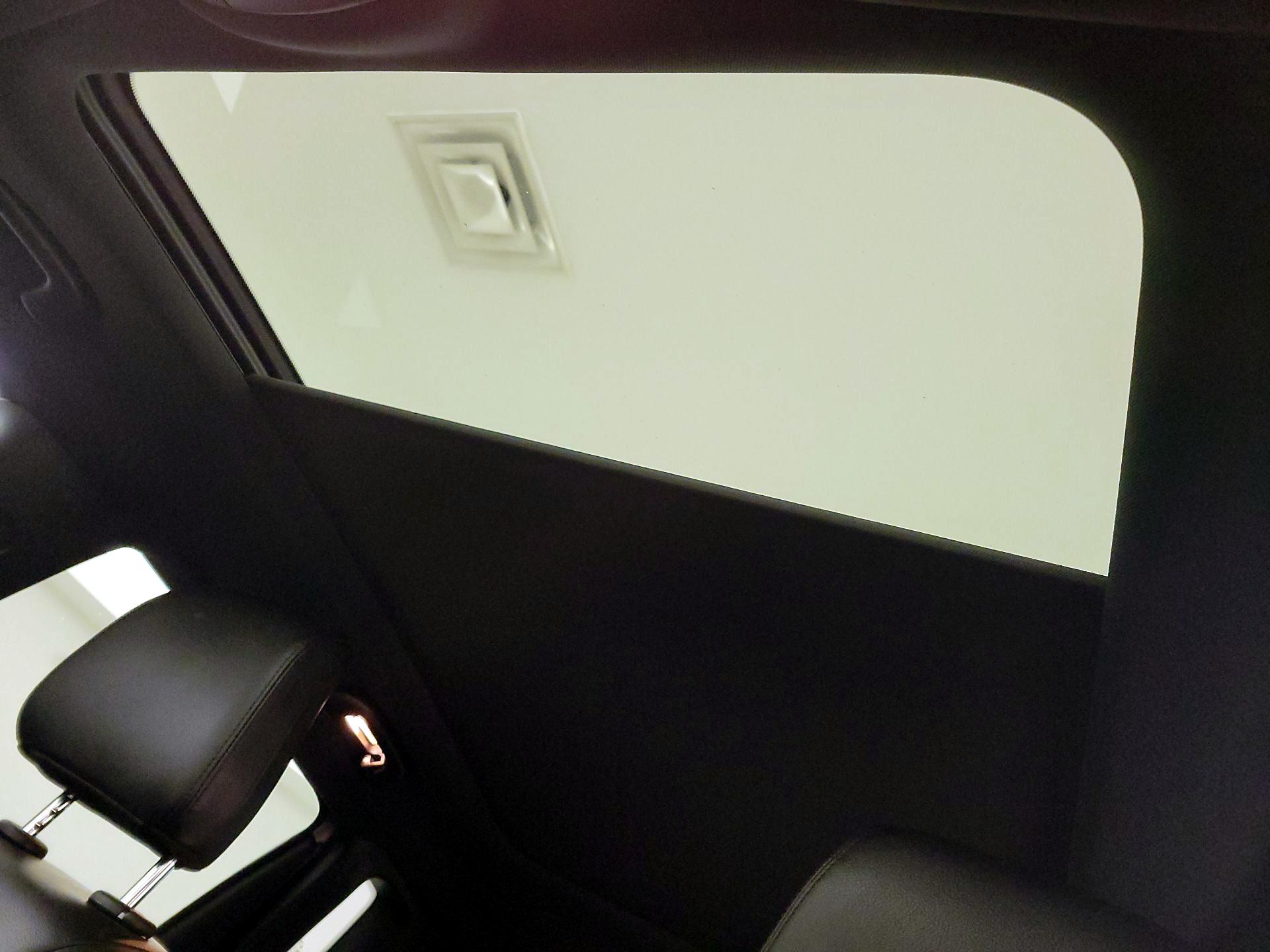 Thumbnail: 2022 Jeep Compass - 20