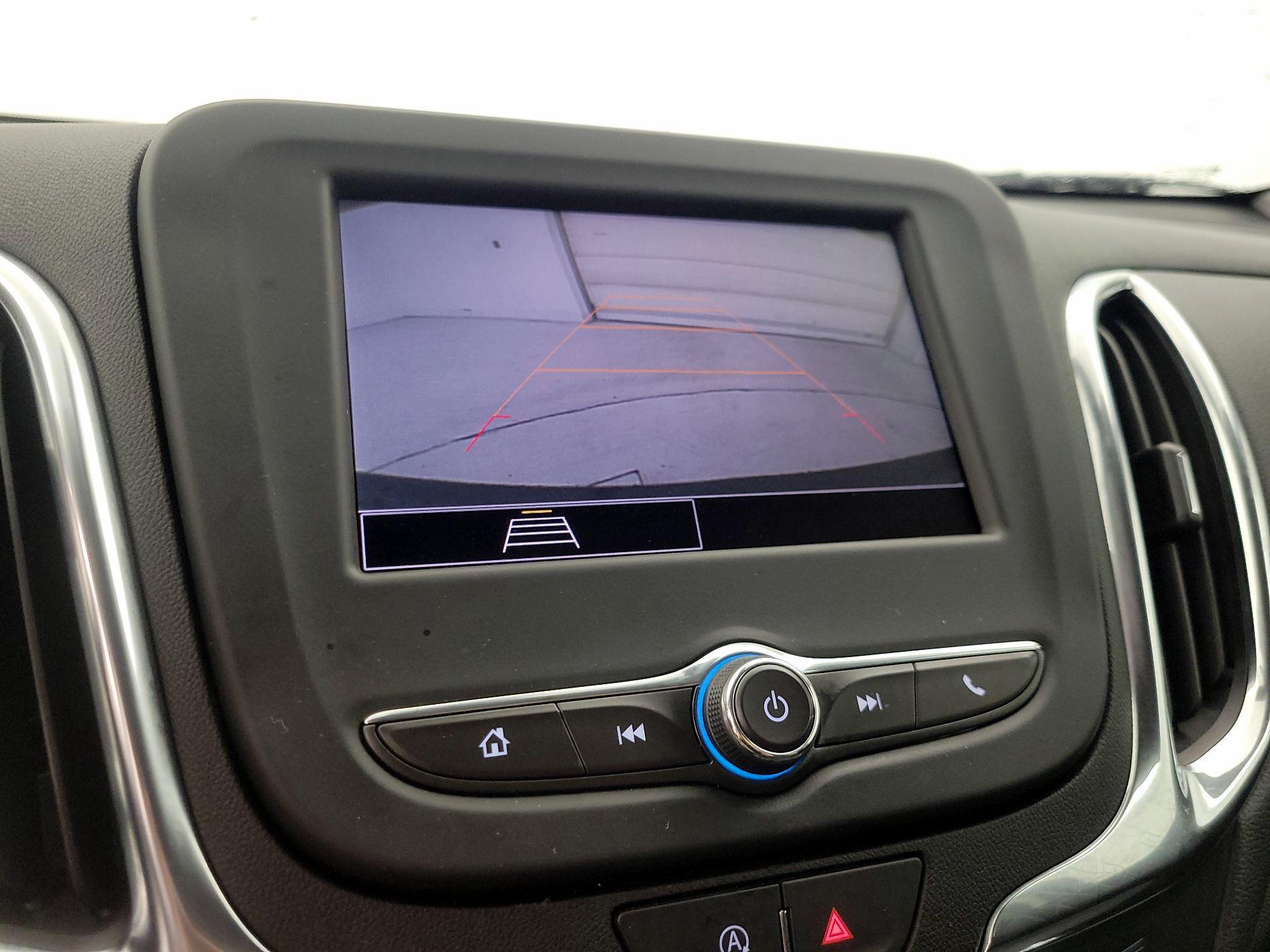 Thumbnail: 2022 Chevrolet Equinox - 14