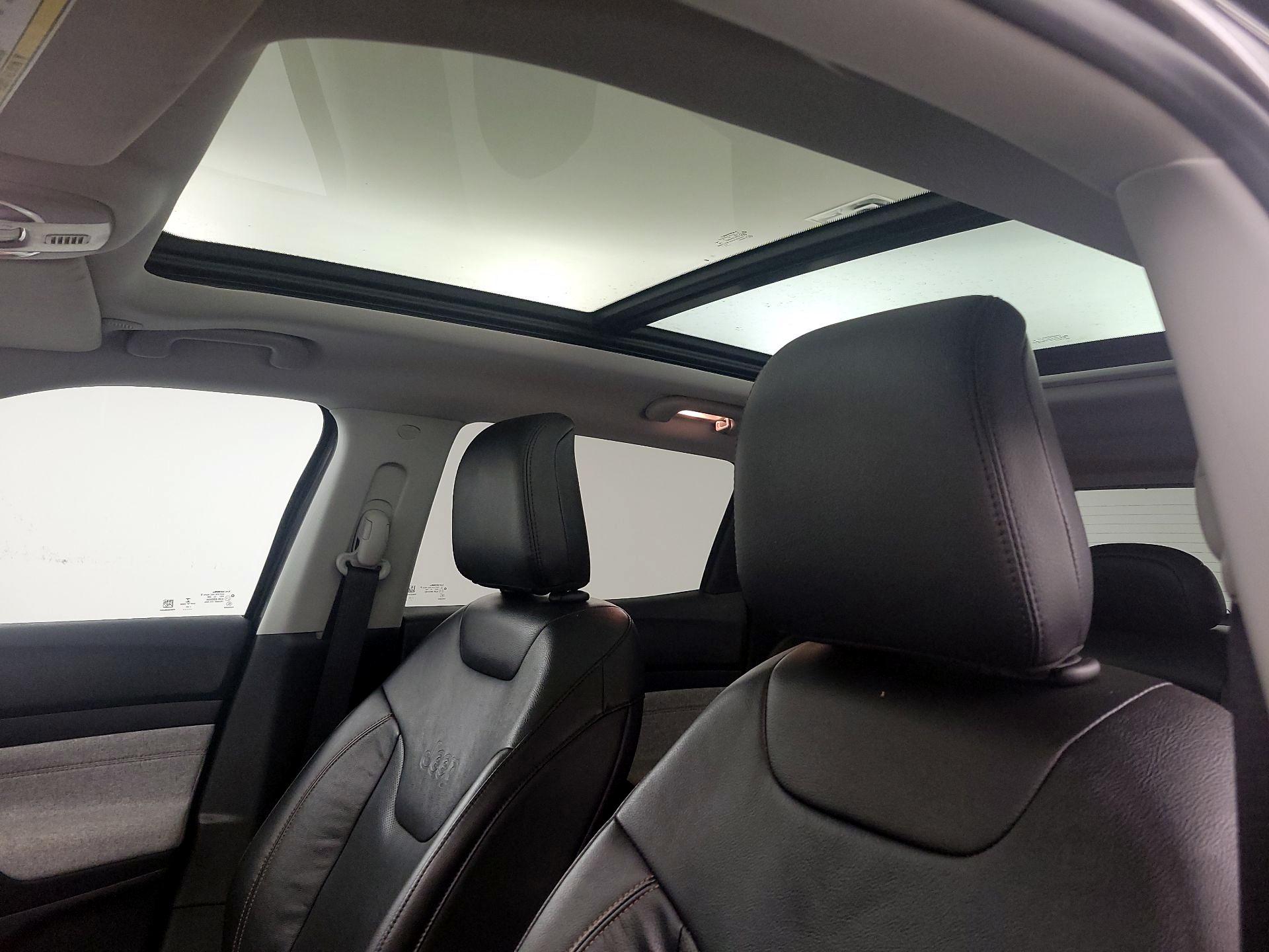 Thumbnail: 2022 Jeep Compass - 19