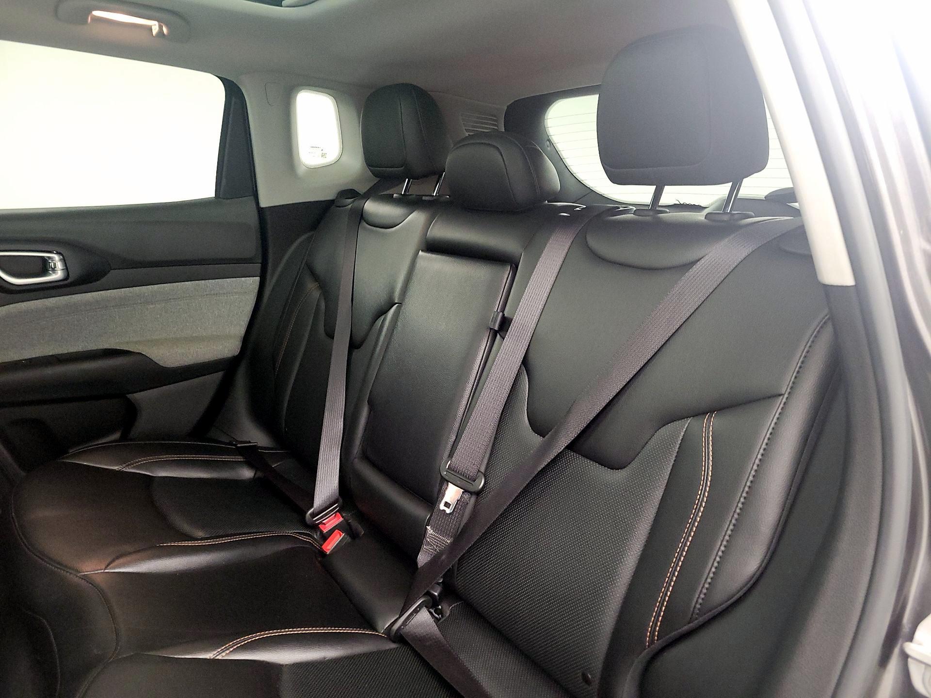 Thumbnail: 2022 Jeep Compass - 20