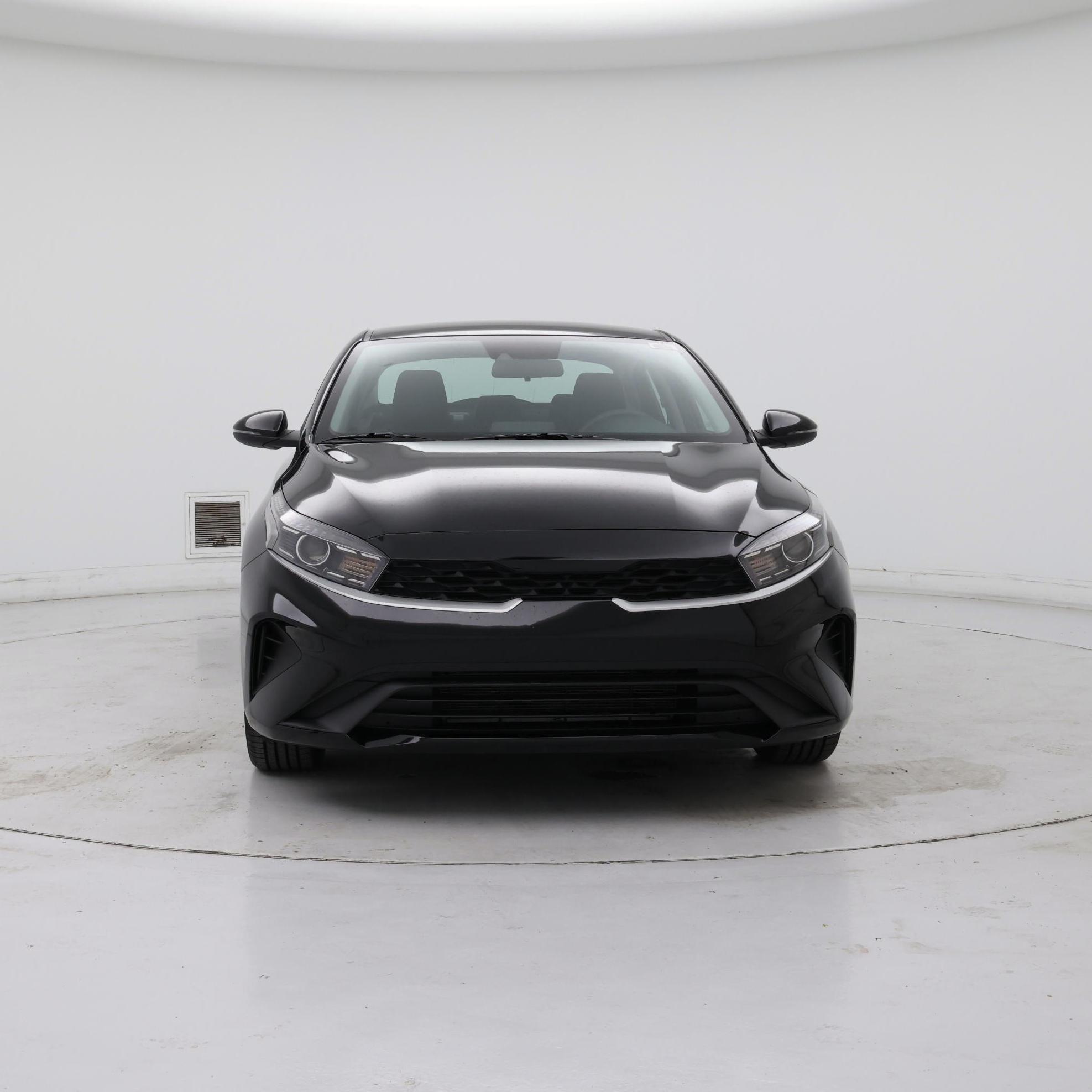 Thumbnail: 2023 Kia Forte - 5