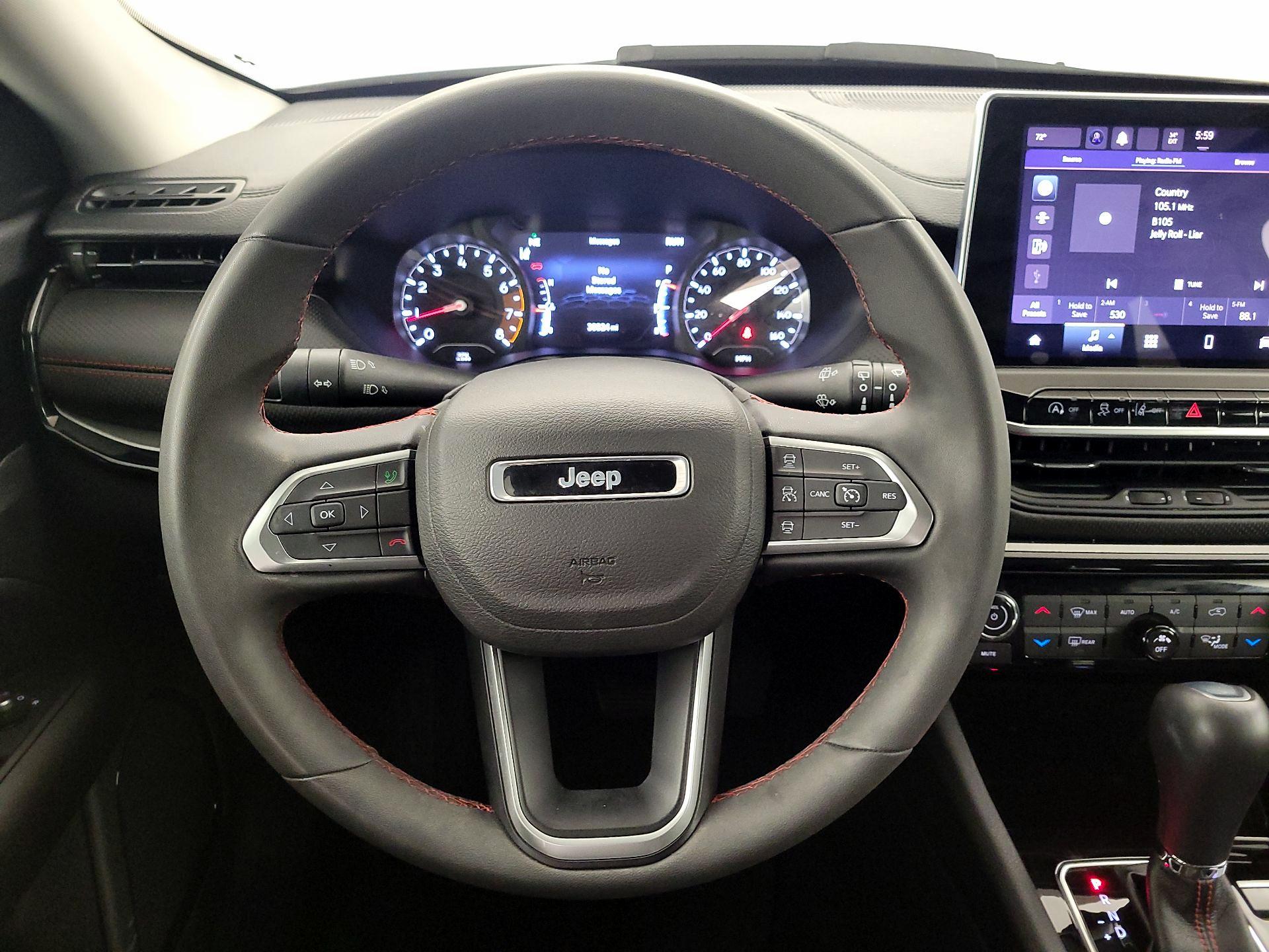 Thumbnail: 2022 Jeep Compass - 10