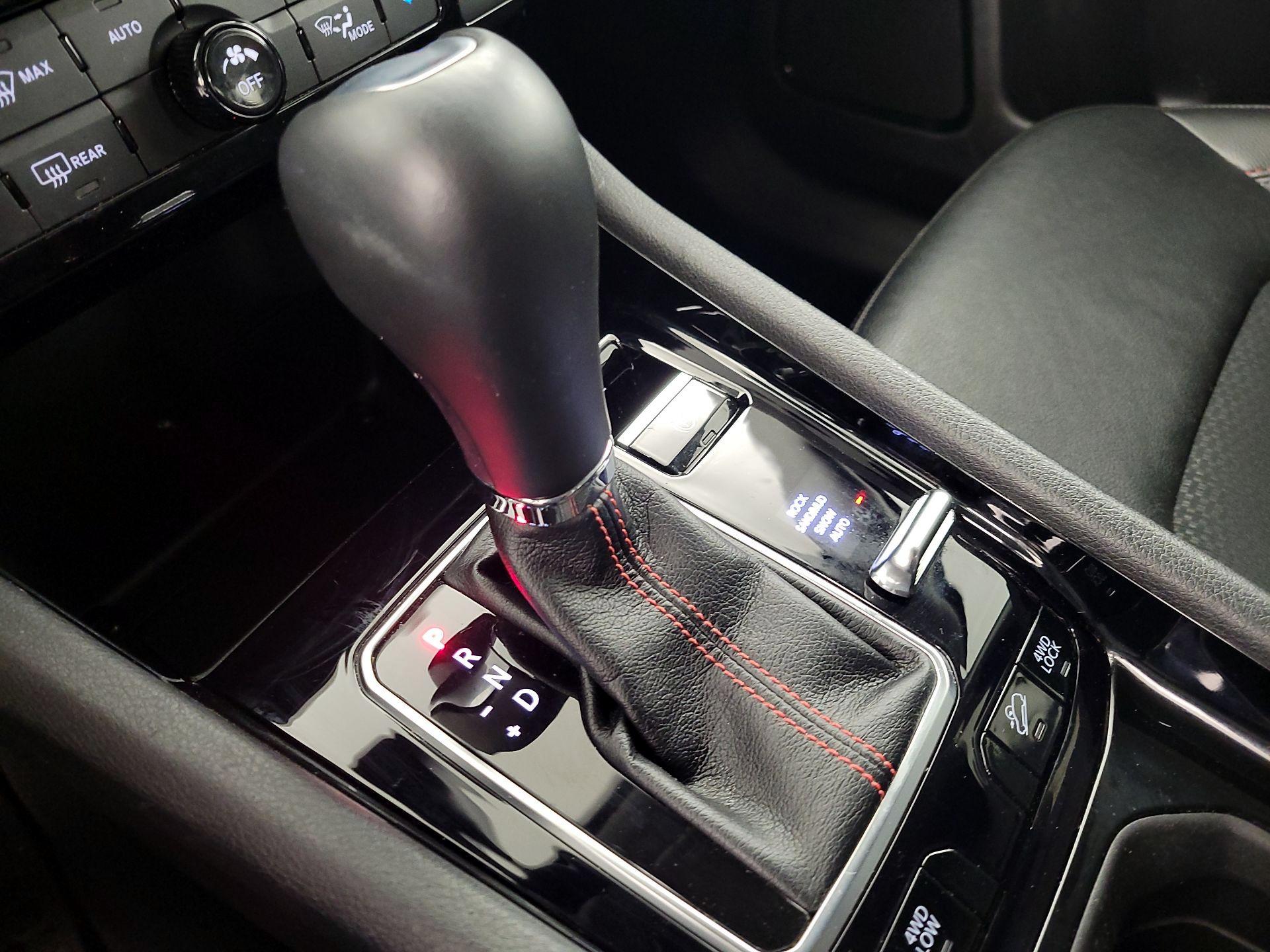 Thumbnail: 2022 Jeep Compass - 17