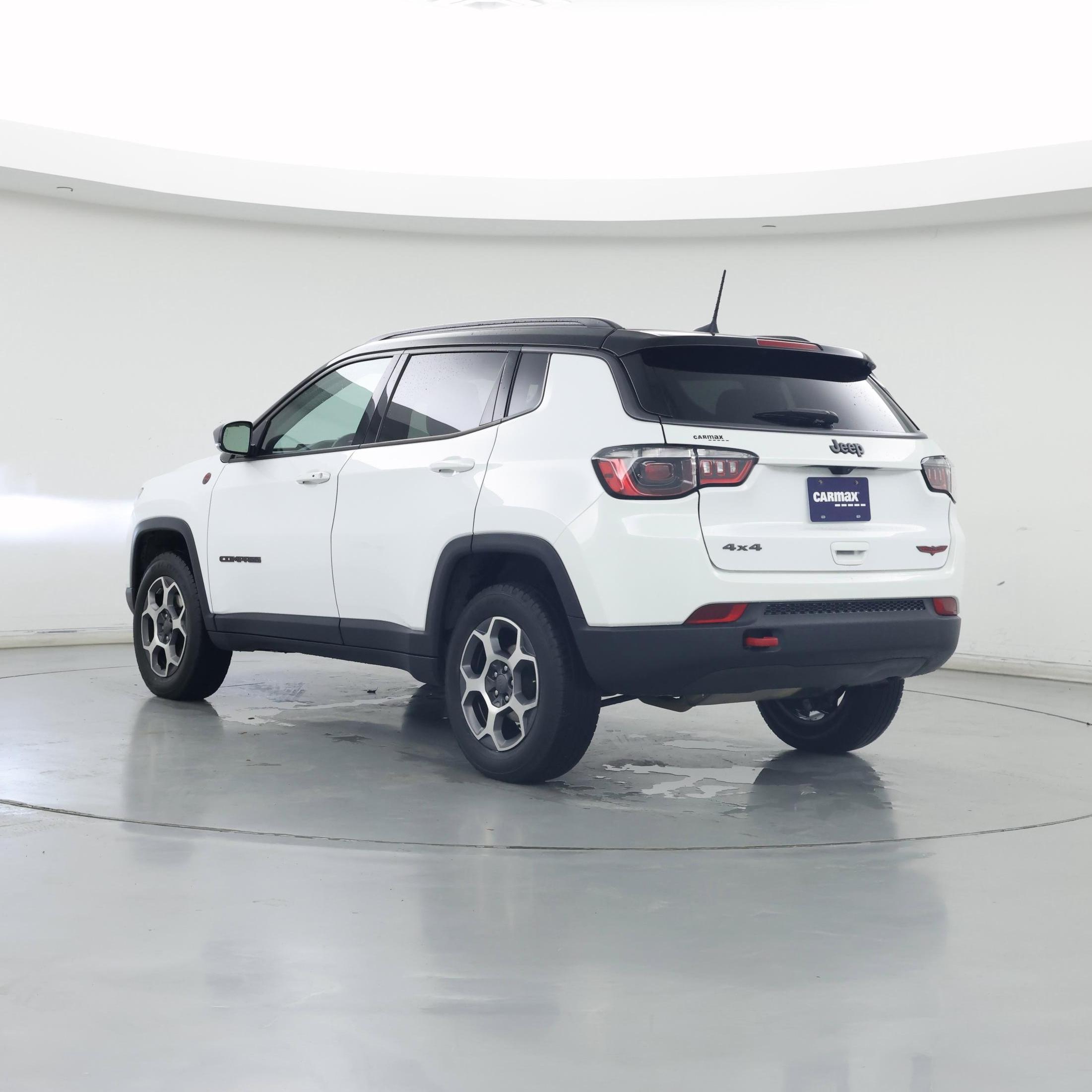 Thumbnail: 2022 Jeep Compass - 2