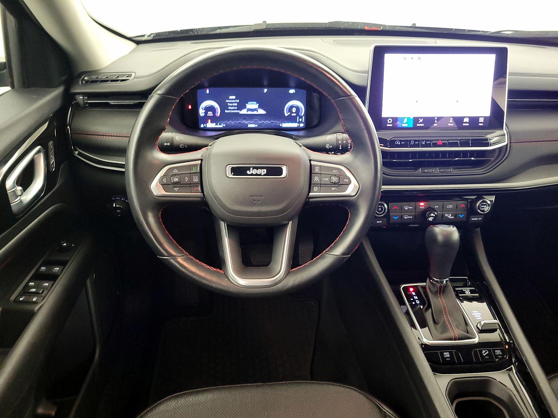 Thumbnail: 2022 Jeep Compass - 10