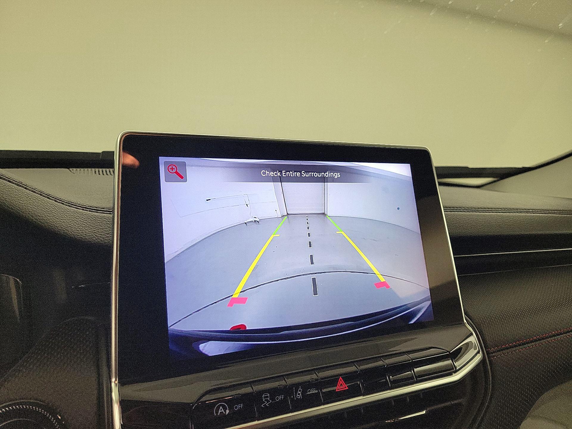 Thumbnail: 2022 Jeep Compass - 14