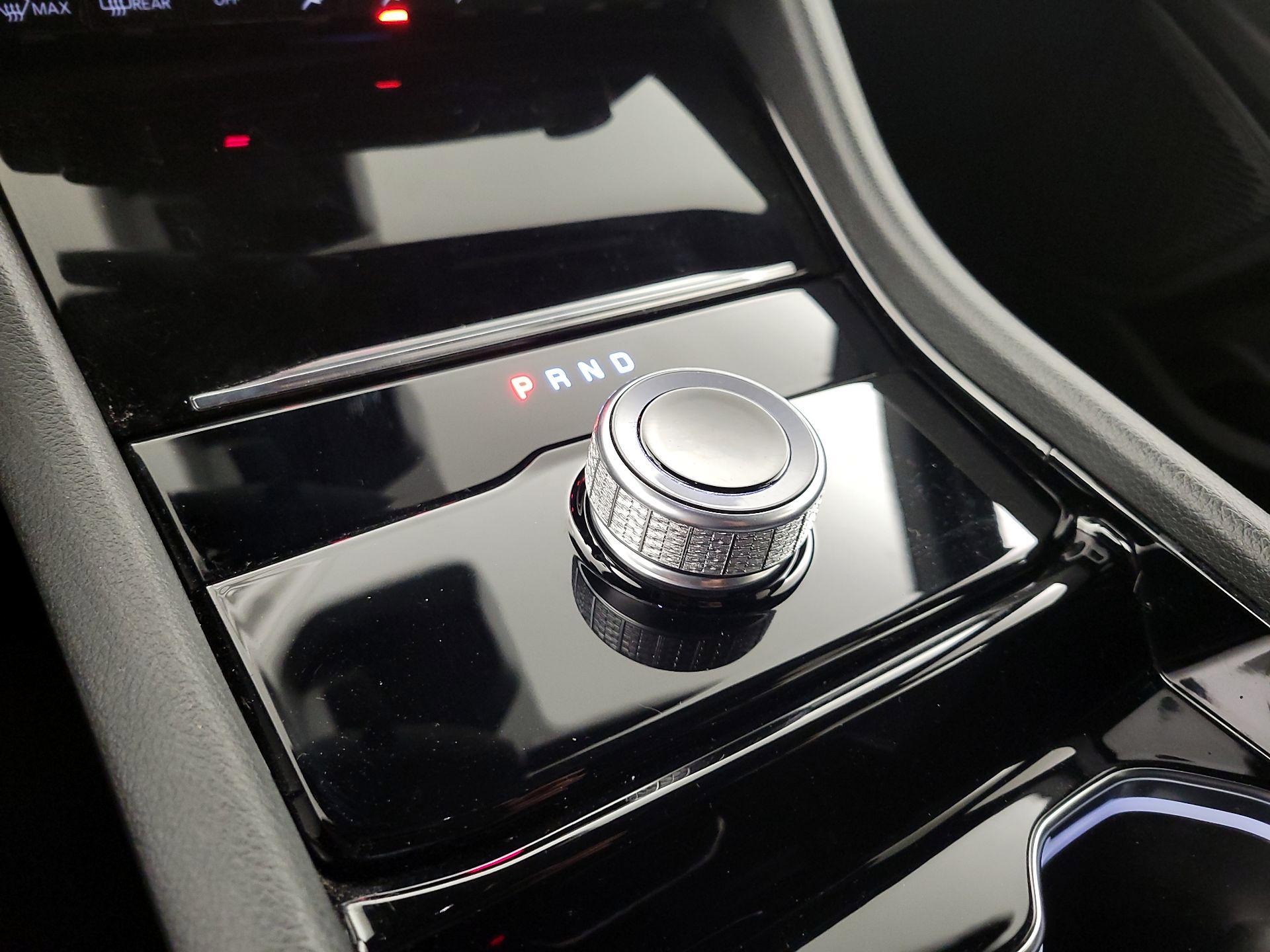 Thumbnail: 2023 Jeep Grand Cherokee L - 17