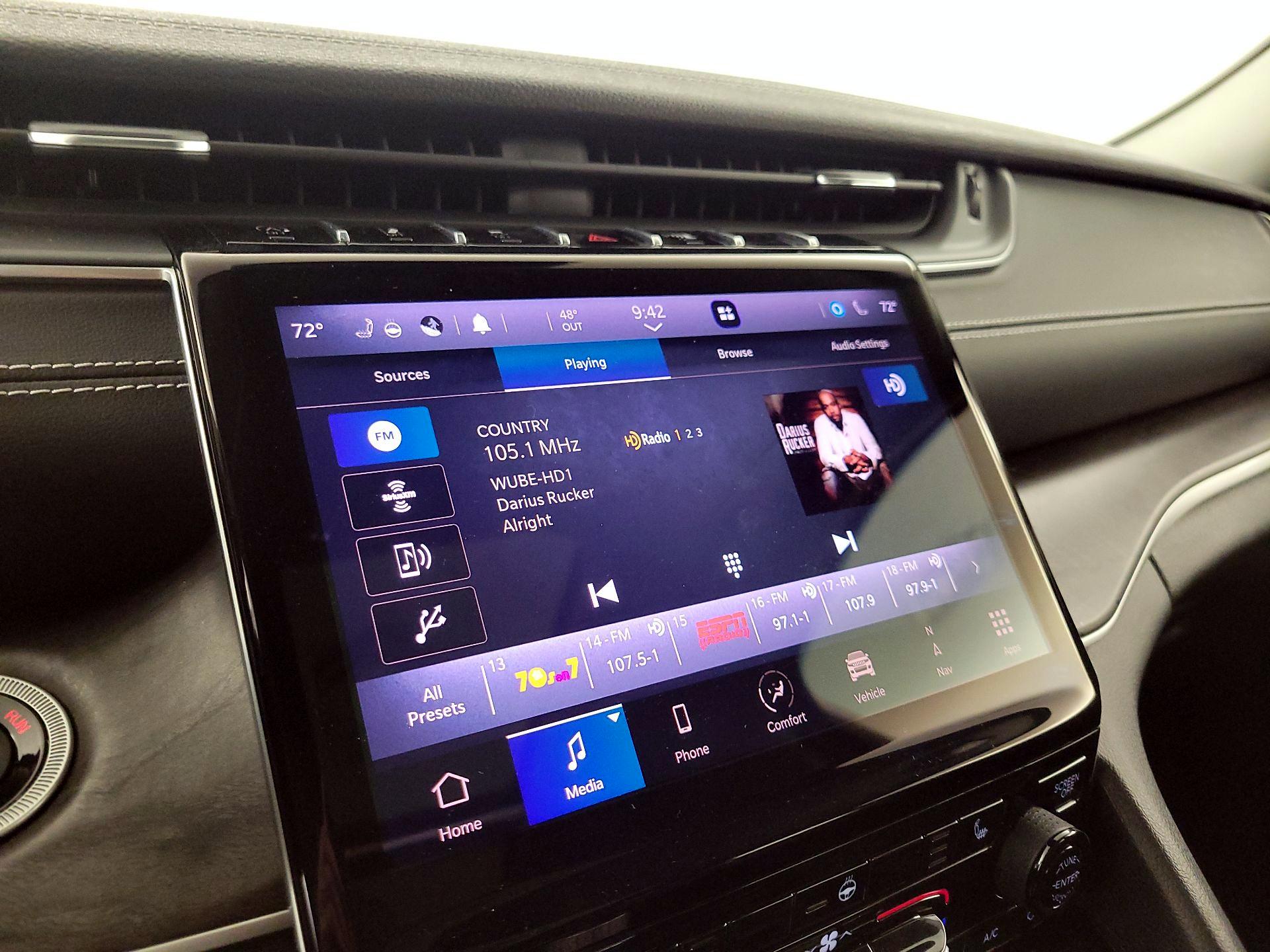 Thumbnail: 2021 Jeep Grand Cherokee L - 16