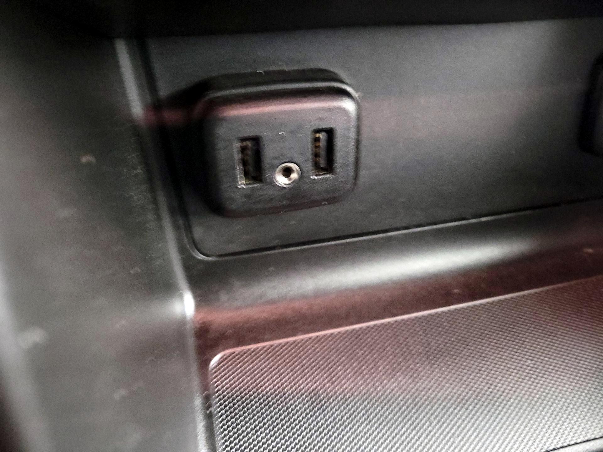 Thumbnail: 2021 Chevrolet Colorado - 18