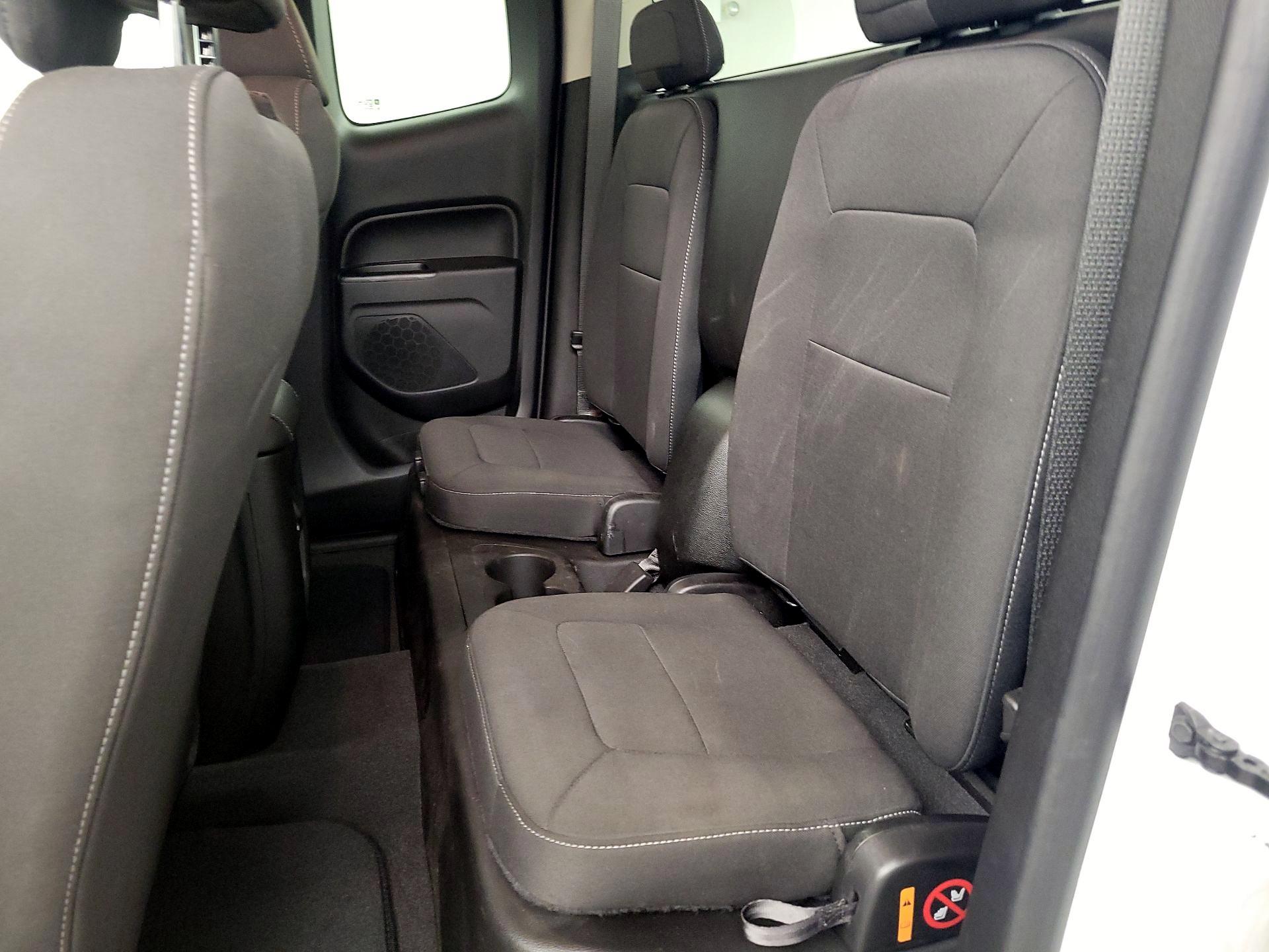 Thumbnail: 2021 Chevrolet Colorado - 19