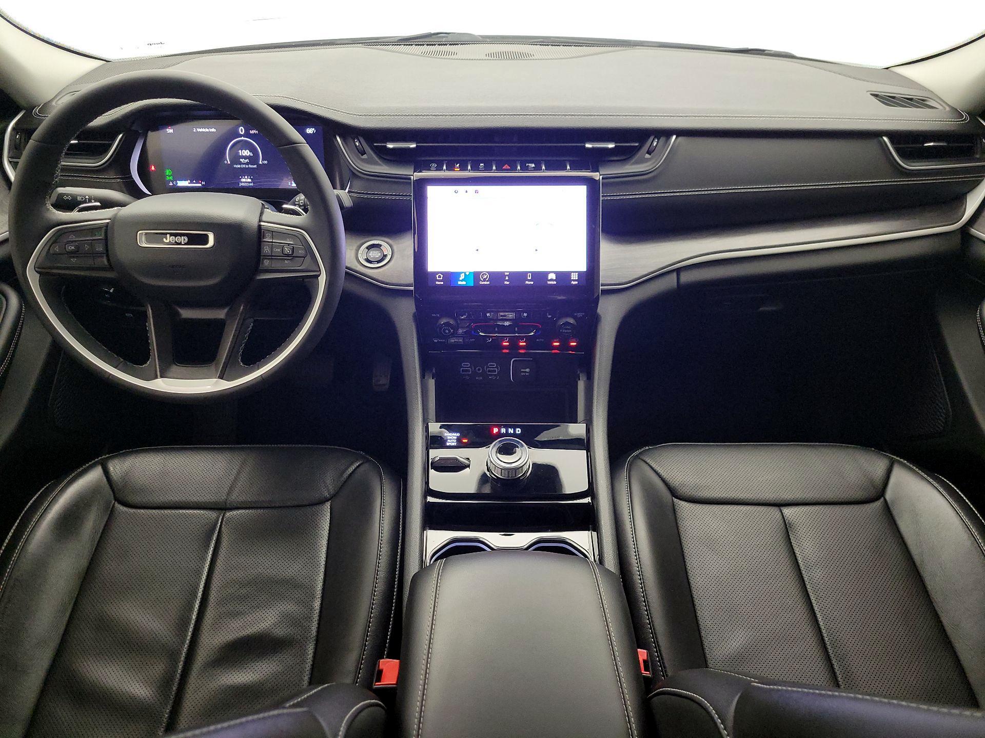 Thumbnail: 2023 Jeep Grand Cherokee - 9