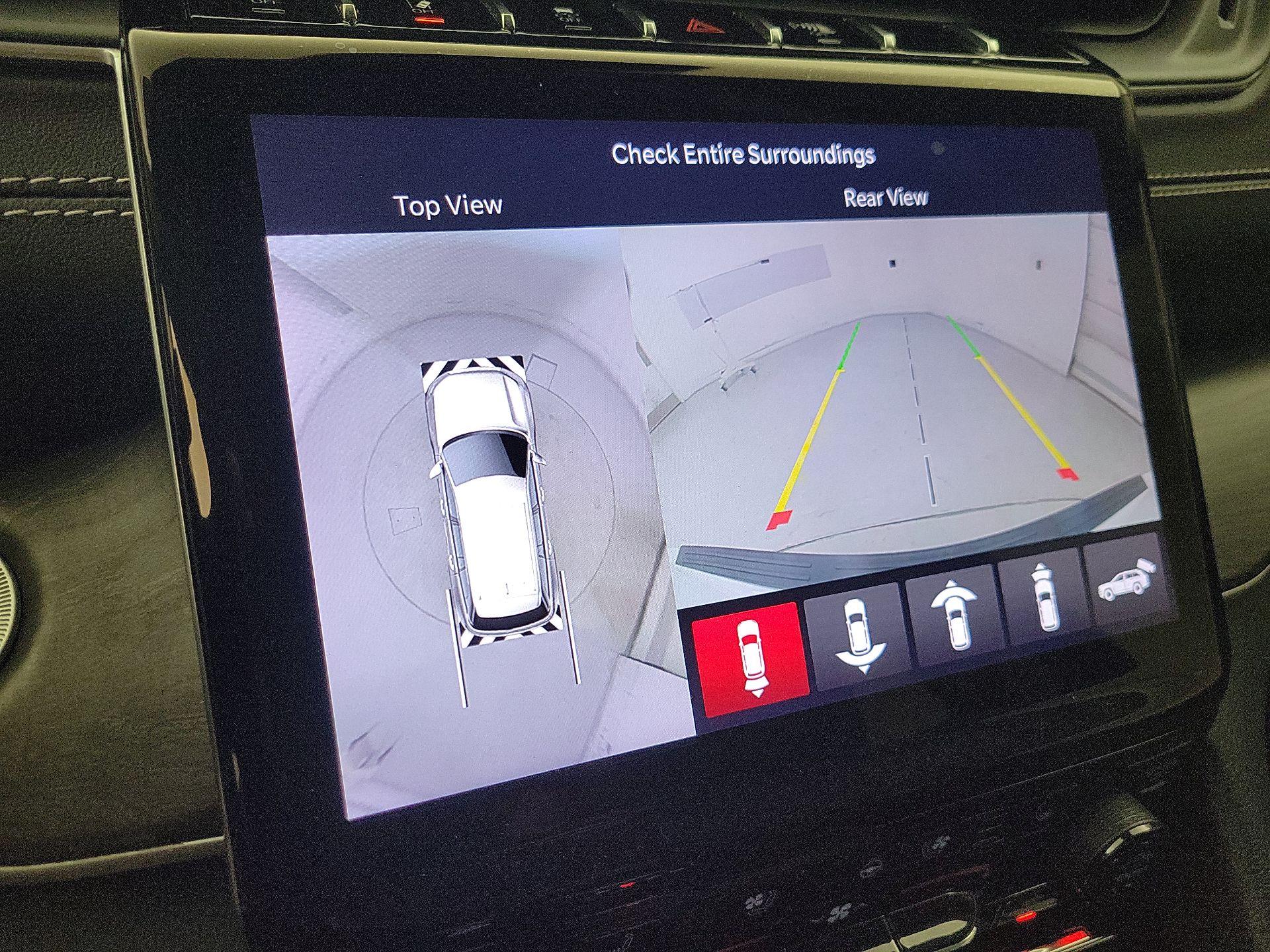 Thumbnail: 2023 Jeep Grand Cherokee - 15