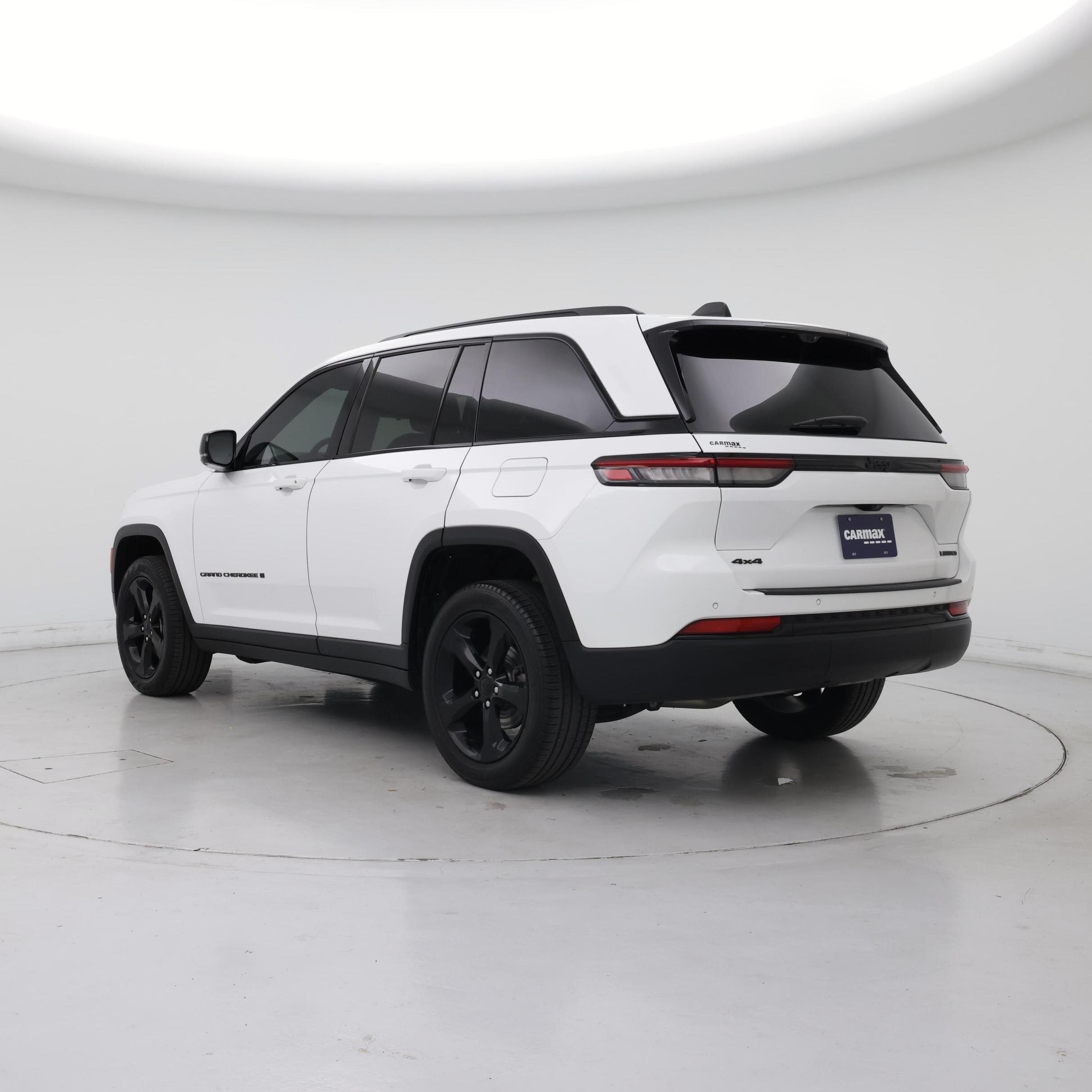 Thumbnail: 2023 Jeep Grand Cherokee - 2
