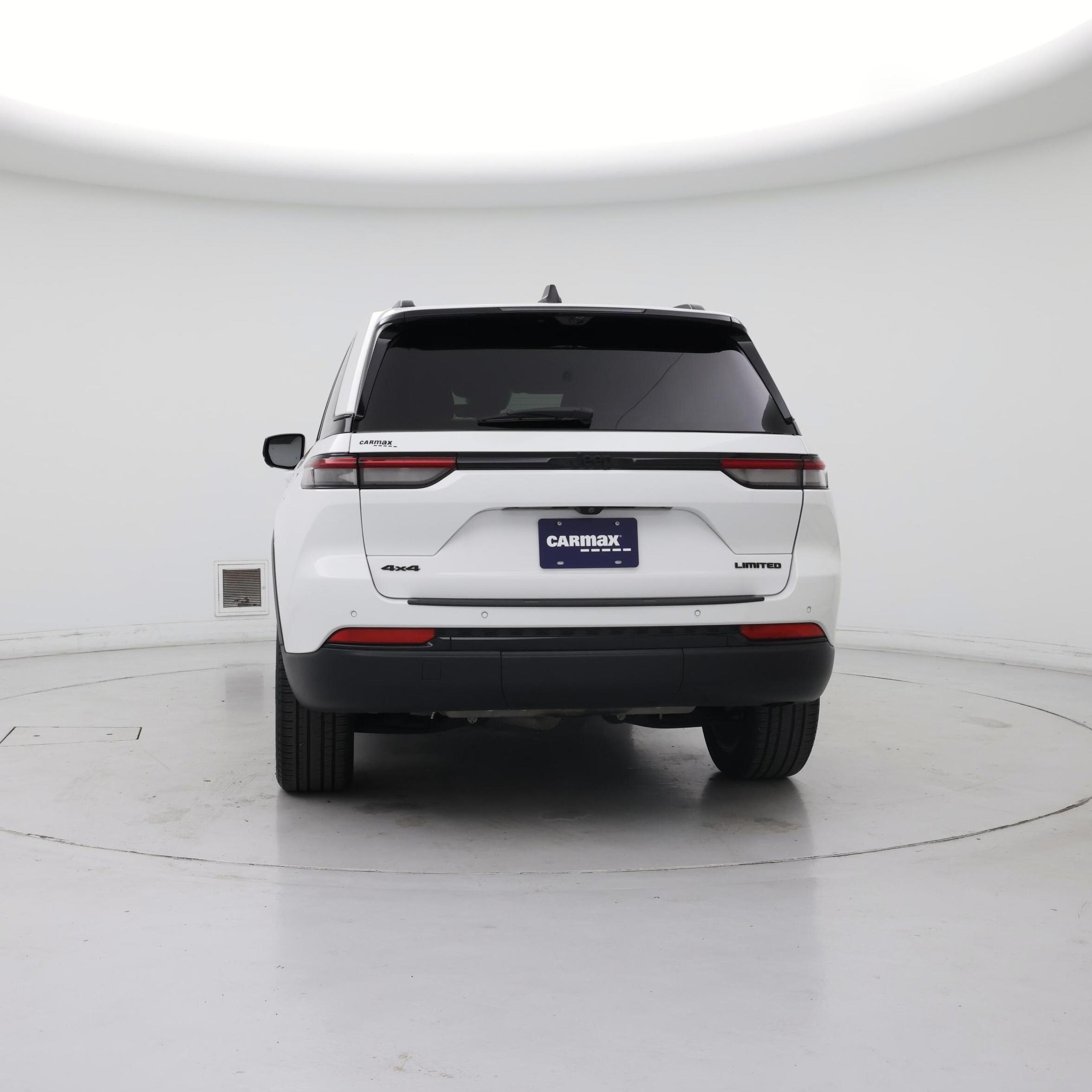 Thumbnail: 2023 Jeep Grand Cherokee - 6