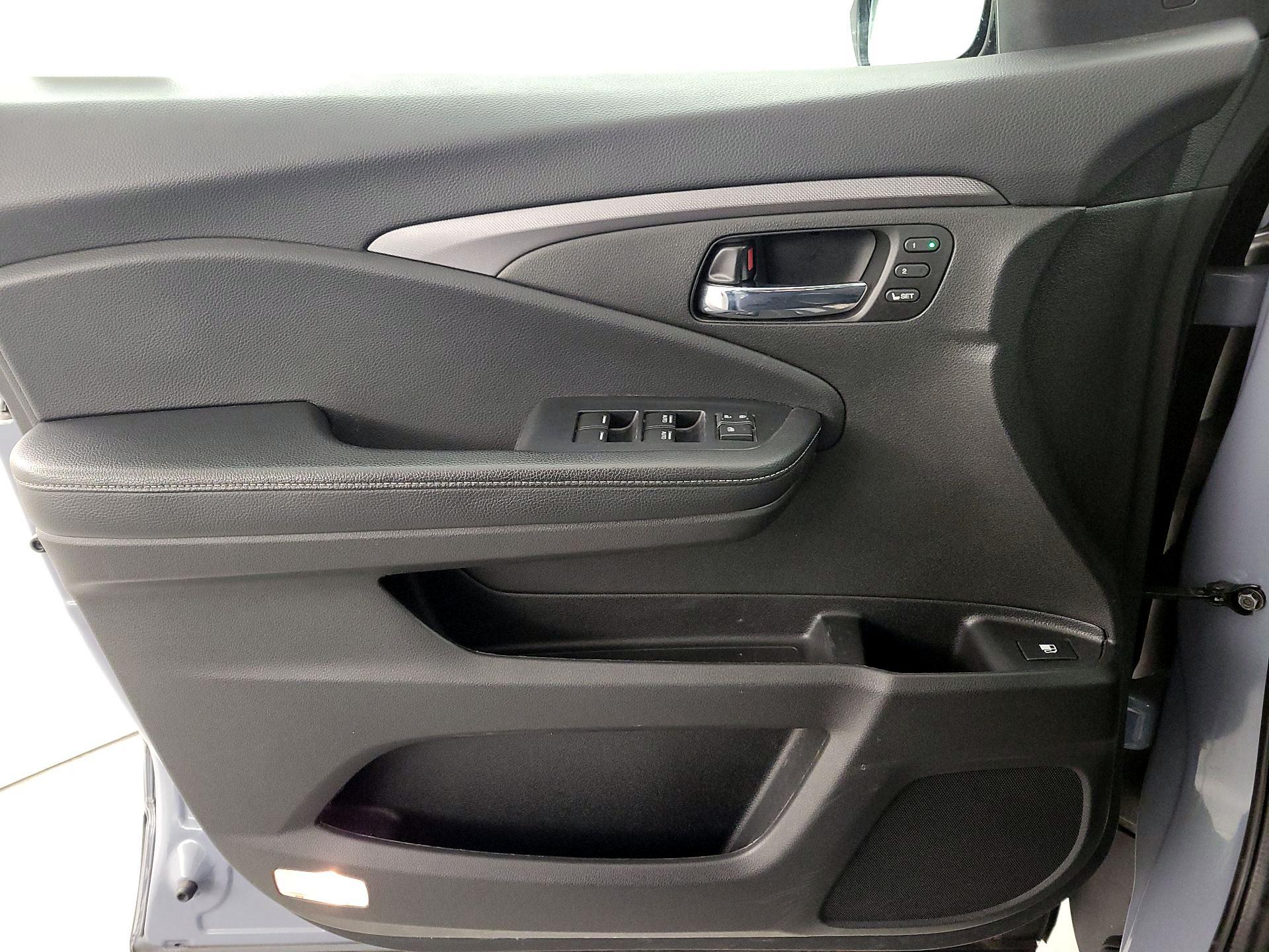 Thumbnail: 2022 Honda Ridgeline - 12