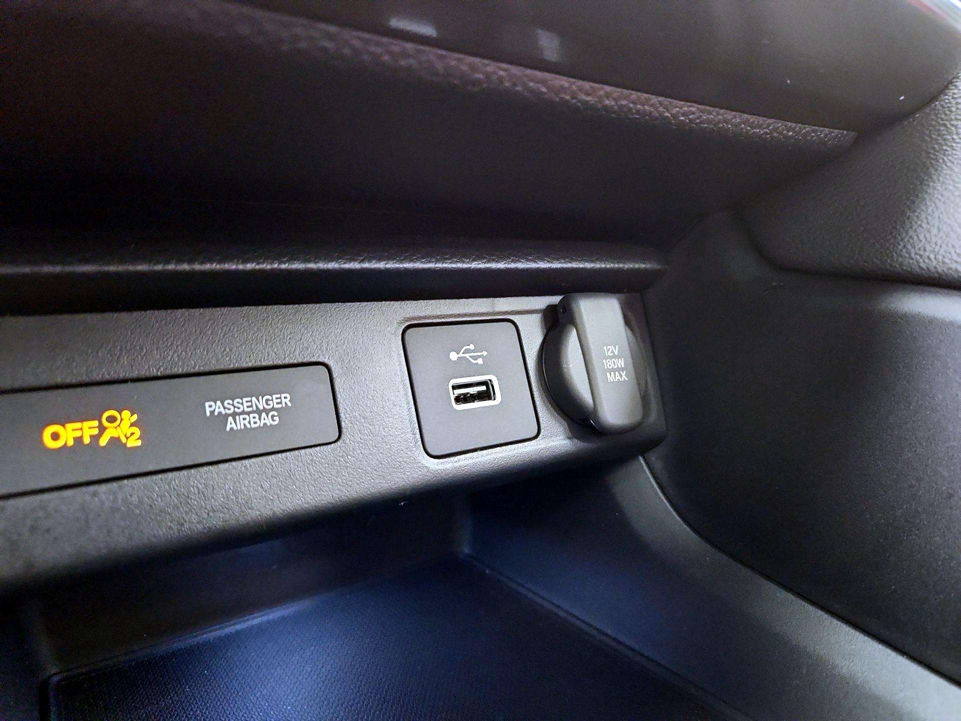 Thumbnail: 2023 Acura Integra - 18