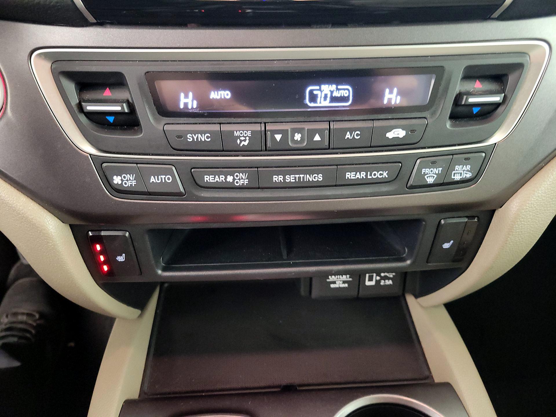 Thumbnail: 2021 Honda Pilot - 16