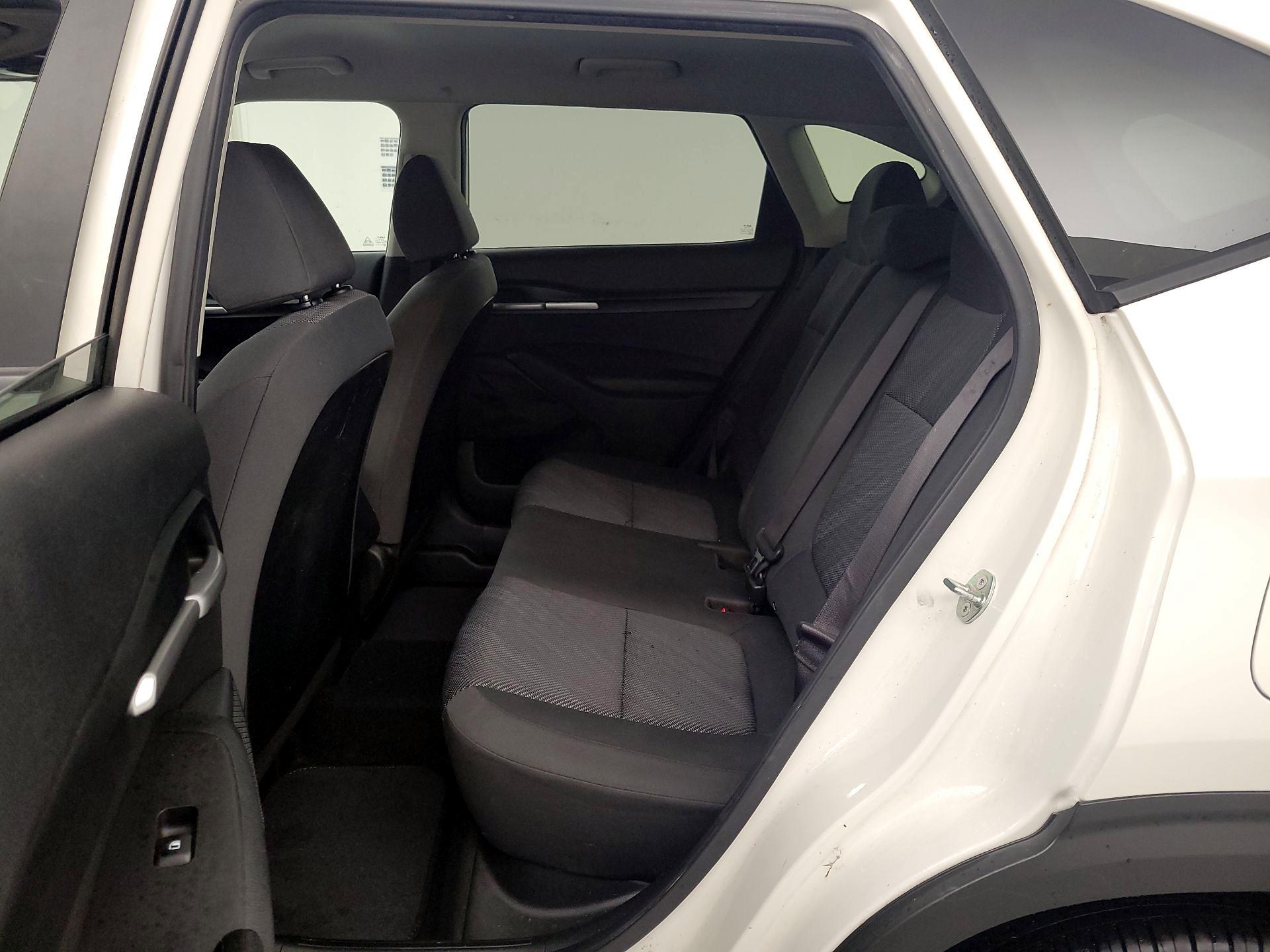 Thumbnail: 2023 Kia Seltos - 19