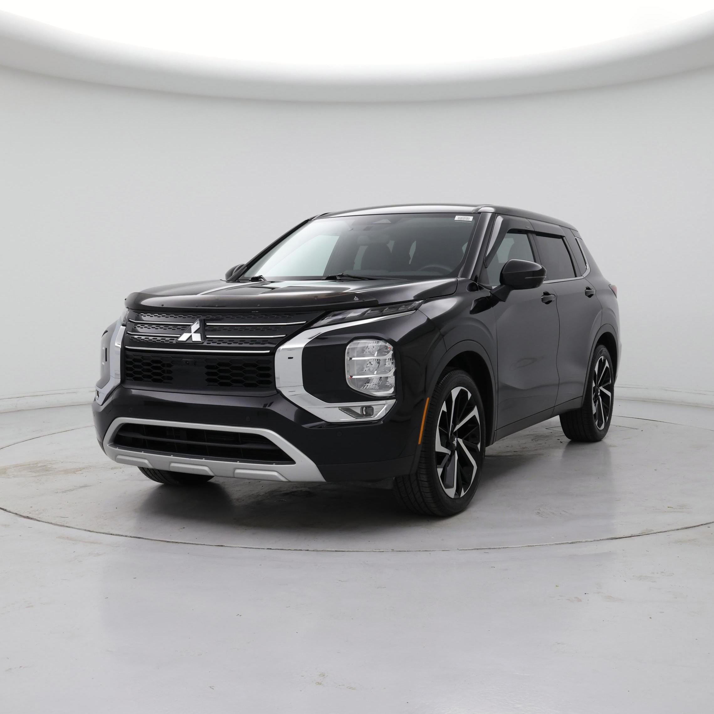 Thumbnail: 2022 Mitsubishi Outlander - 4