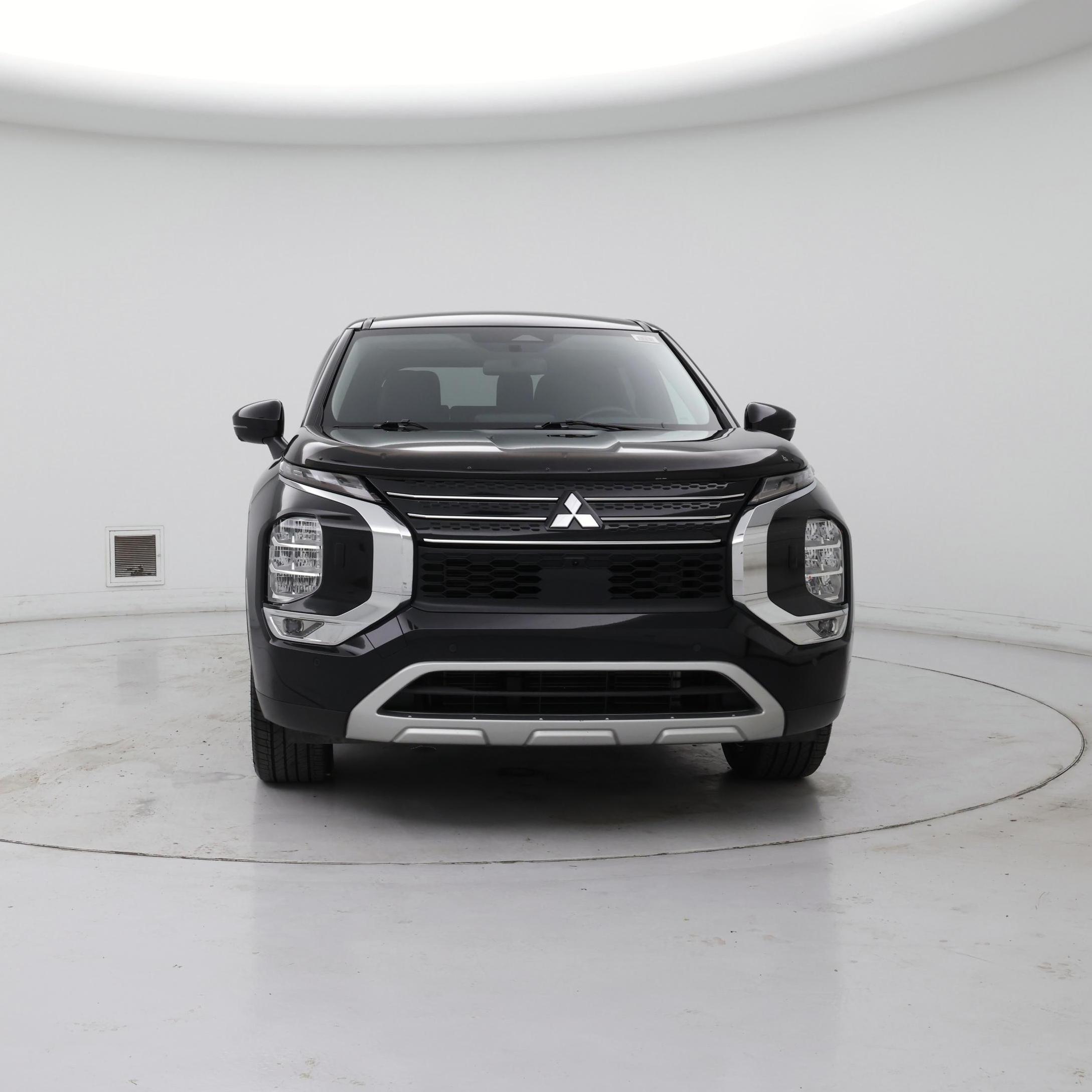 Thumbnail: 2022 Mitsubishi Outlander - 5