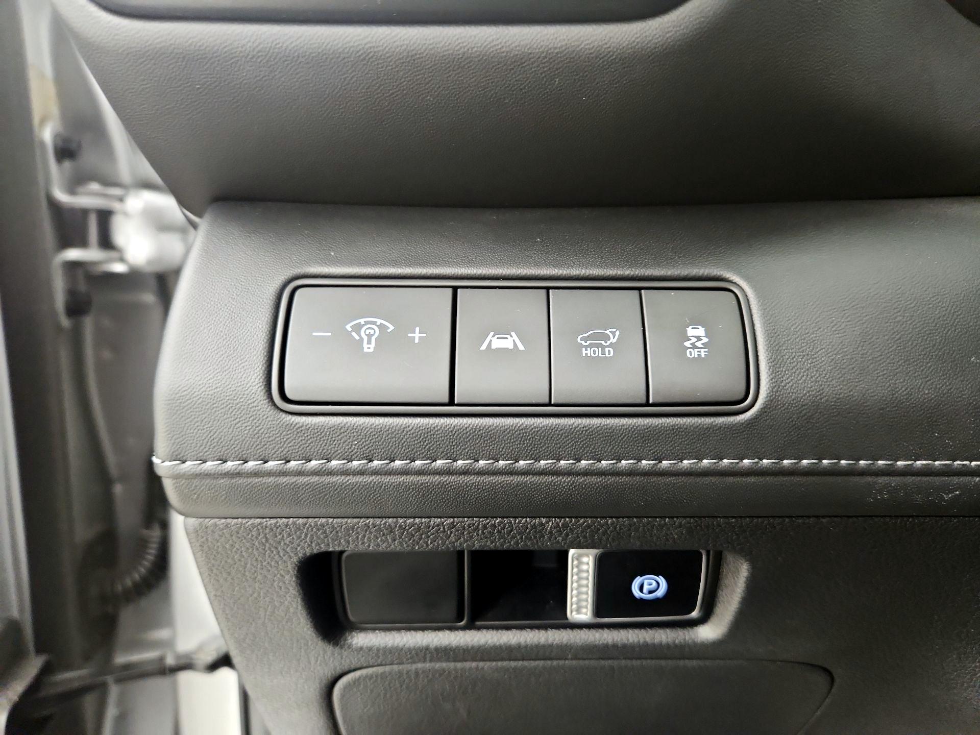 Thumbnail: 2022 Hyundai Santa Fe - 13