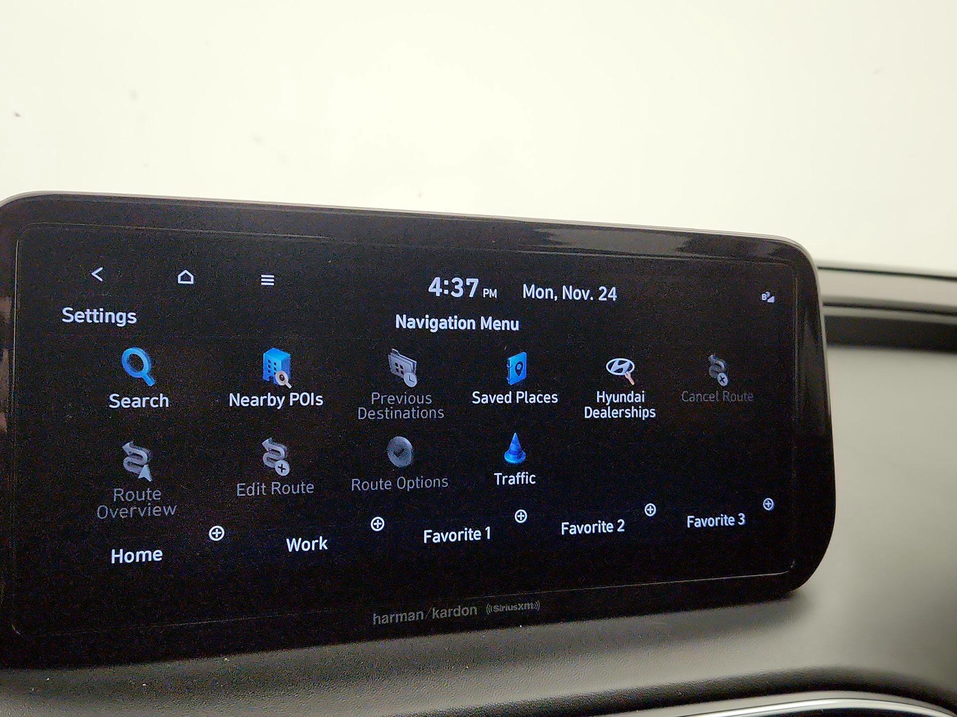 Thumbnail: 2022 Hyundai Santa Fe - 14