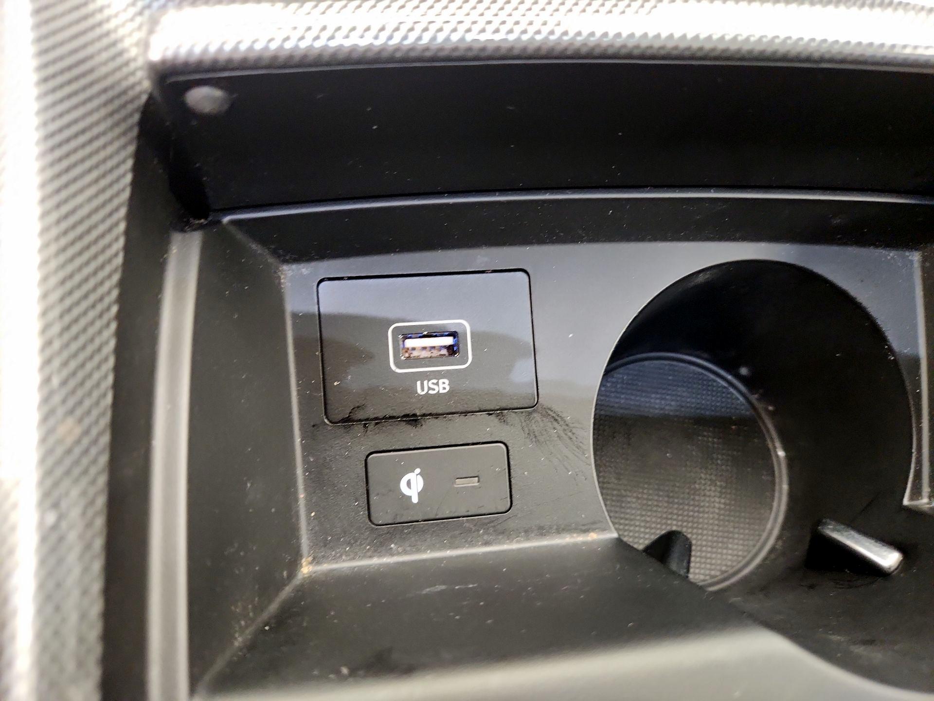 Thumbnail: 2022 Hyundai Santa Fe - 19