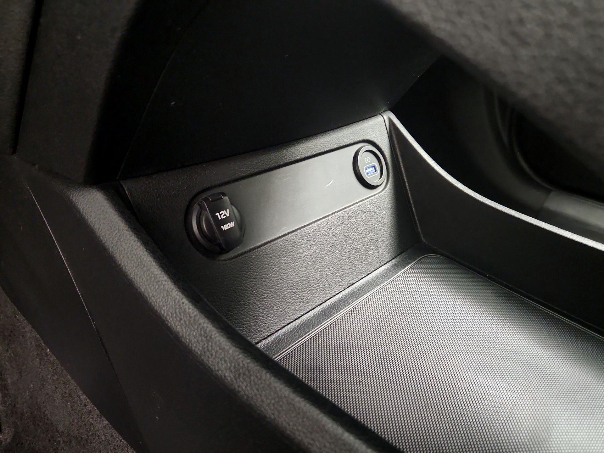 Thumbnail: 2023 Hyundai Santa Fe - 19