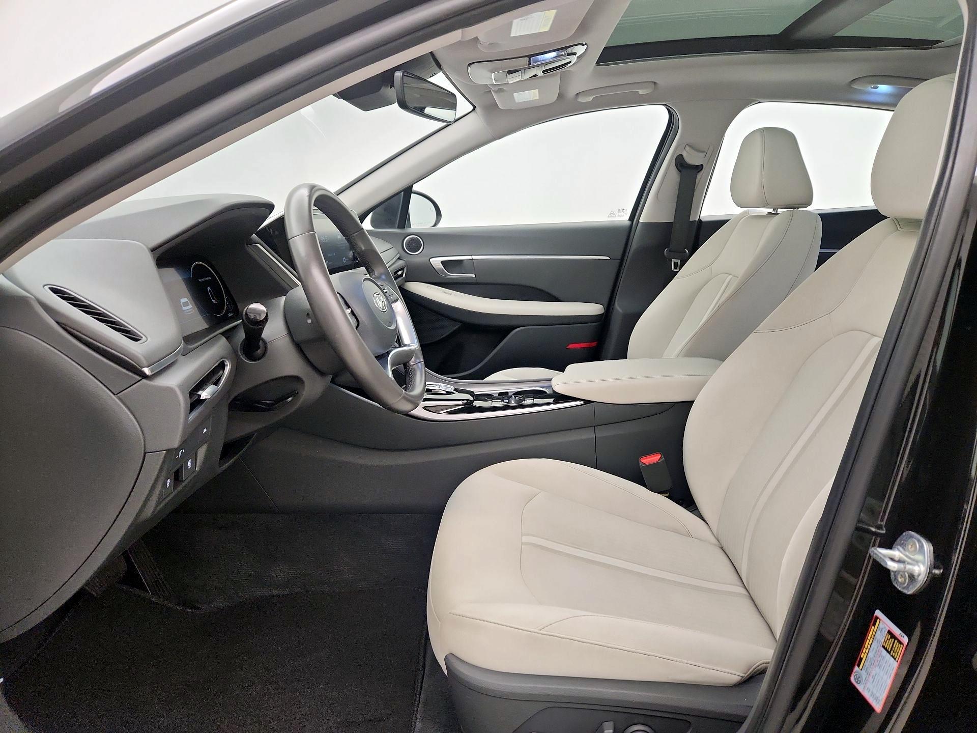 Thumbnail: 2022 Hyundai Sonata - 11